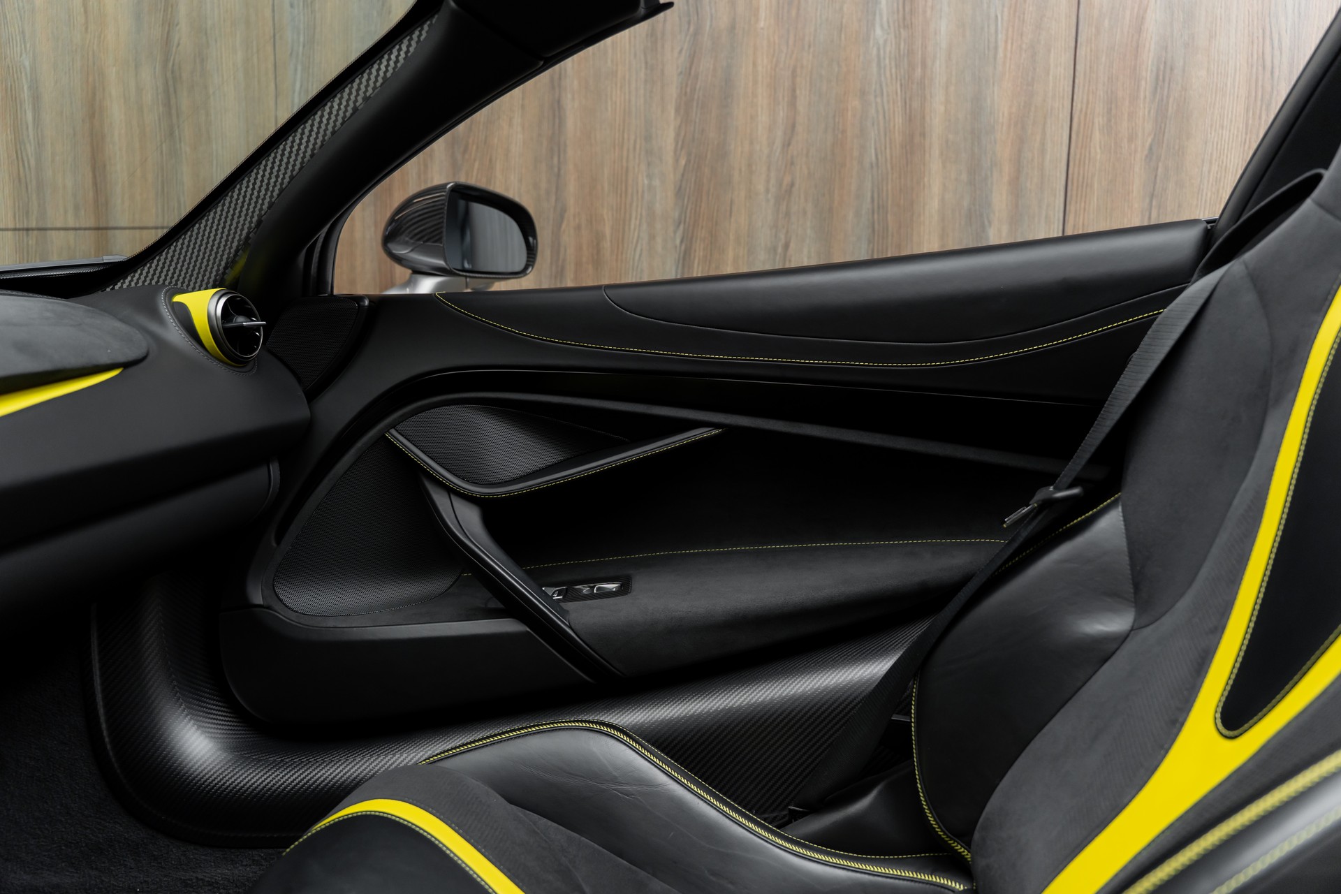 McLAREN 720S Spider Performance 4.0 V8 SSG-image-13