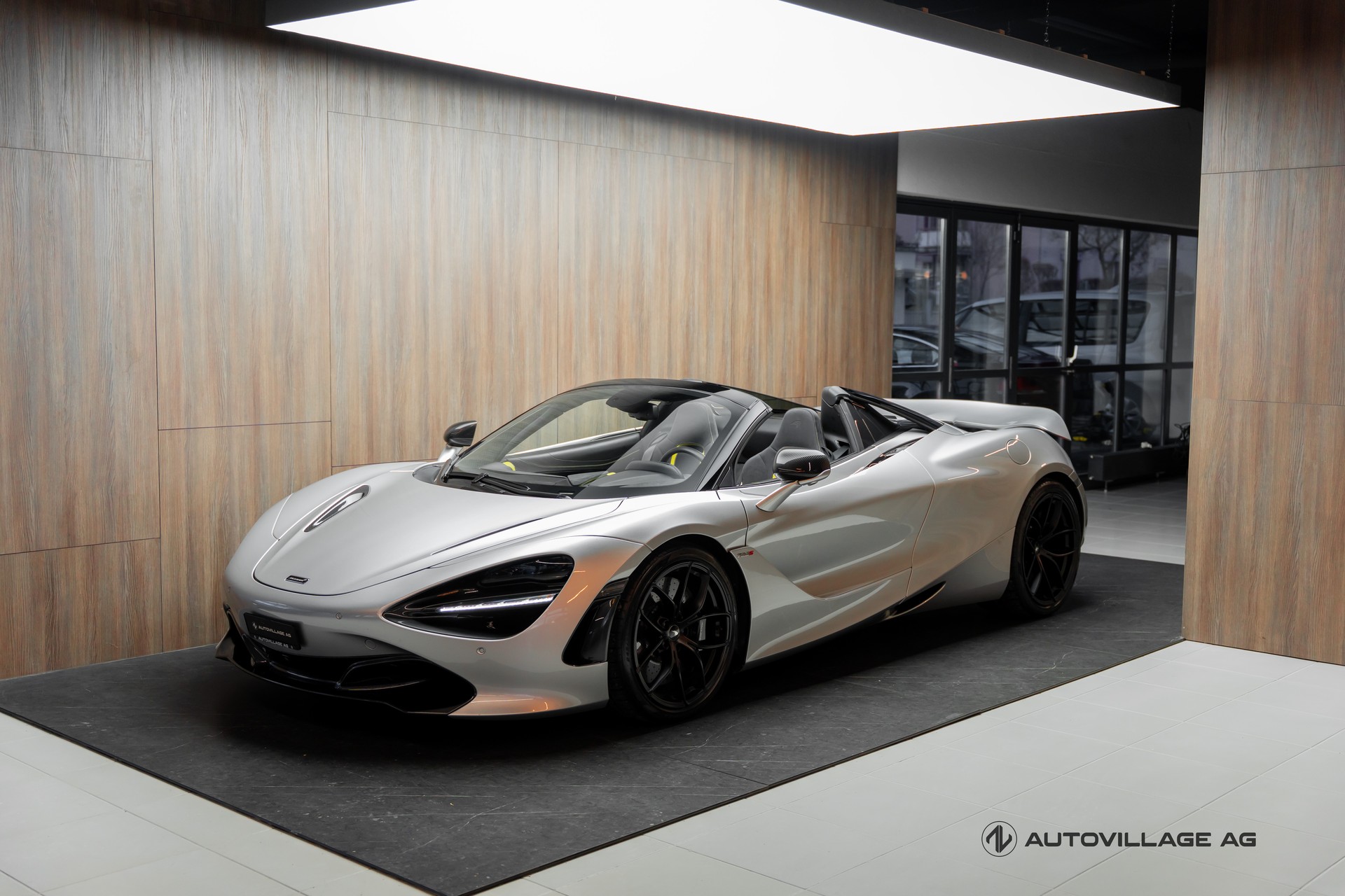 McLAREN 720S Spider Performance 4.0 V8 SSG-image-0