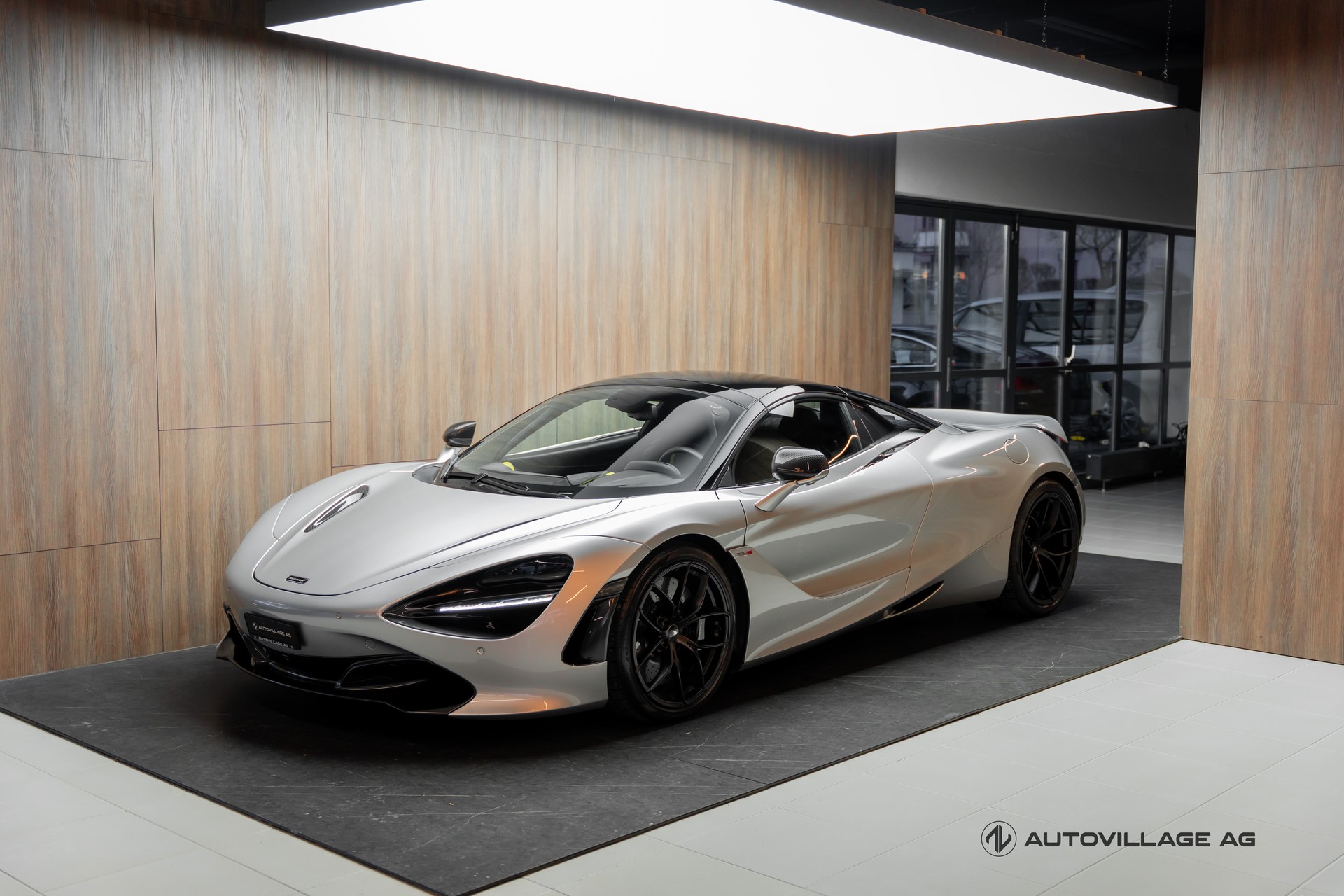 McLAREN 720S Spider Performance 4.0 V8 SSG-image-1