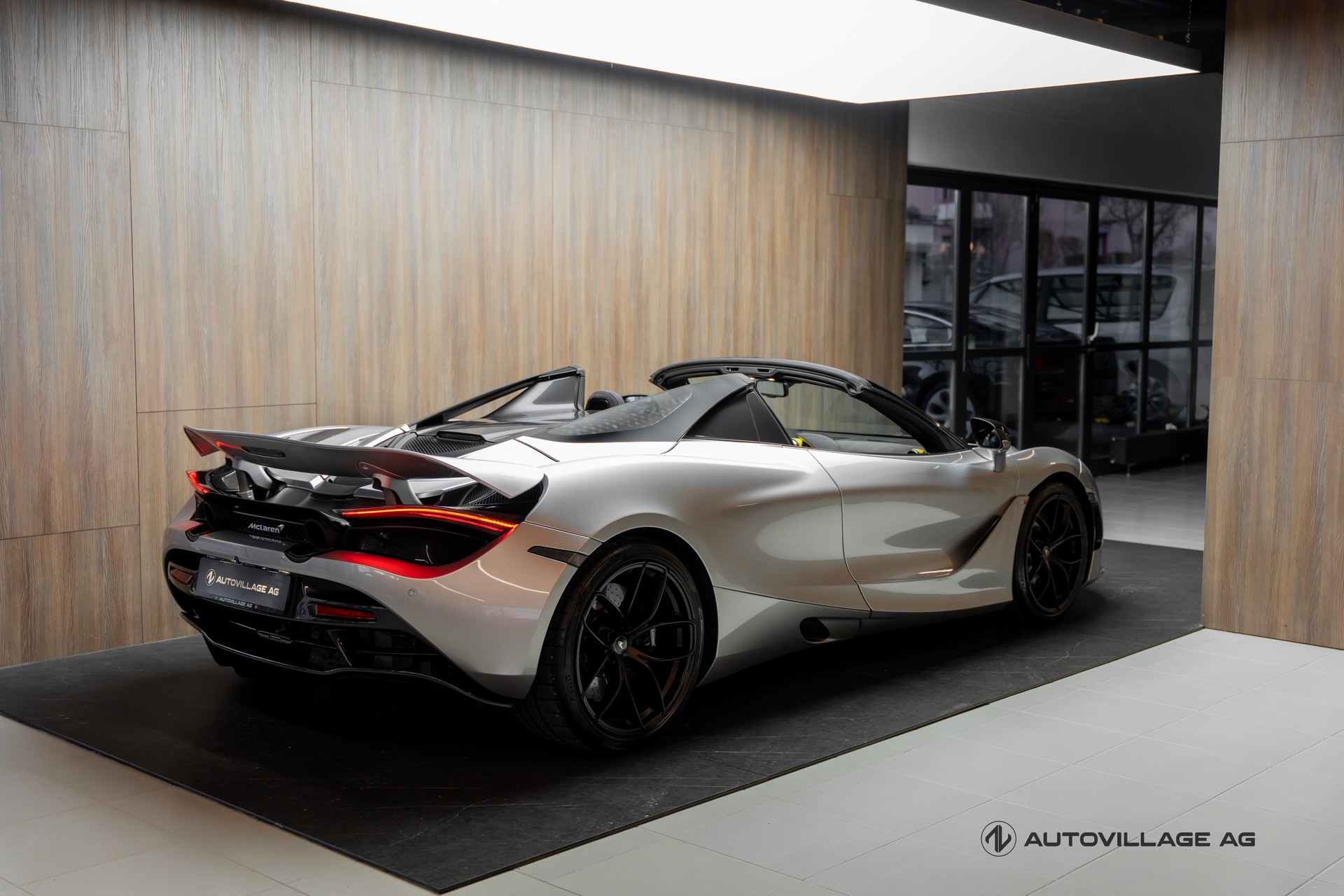 McLAREN 720S Spider Performance 4.0 V8 SSG-image-2