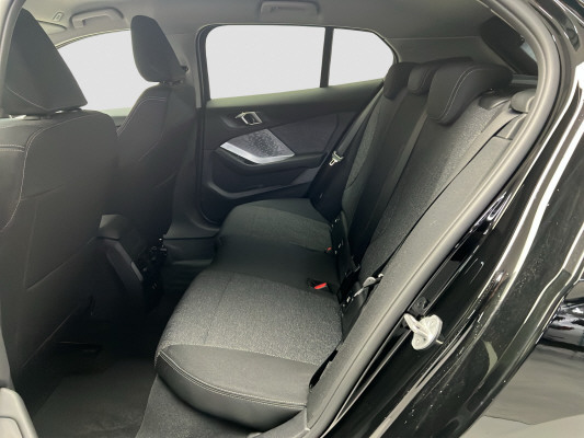 BMW 116 Steptronic-image-9