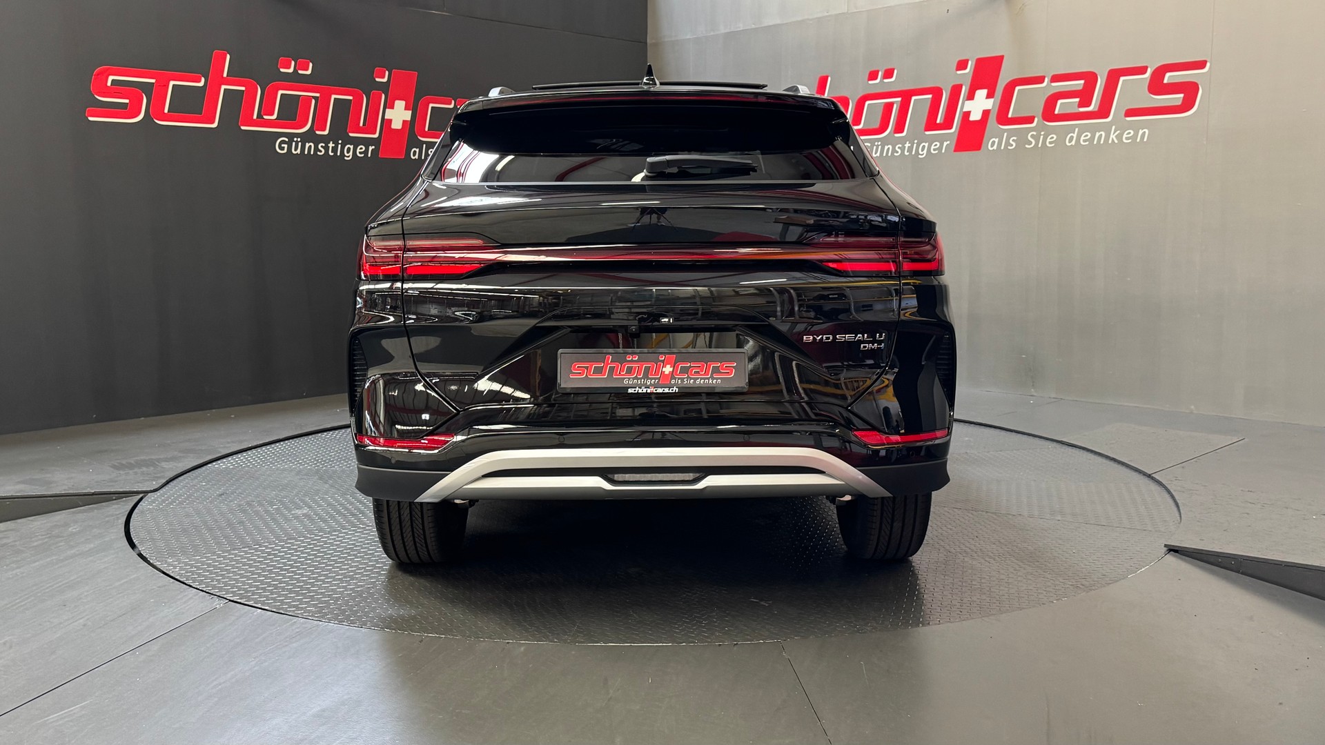 BYD Seal U DM-i Design AWD-image-3