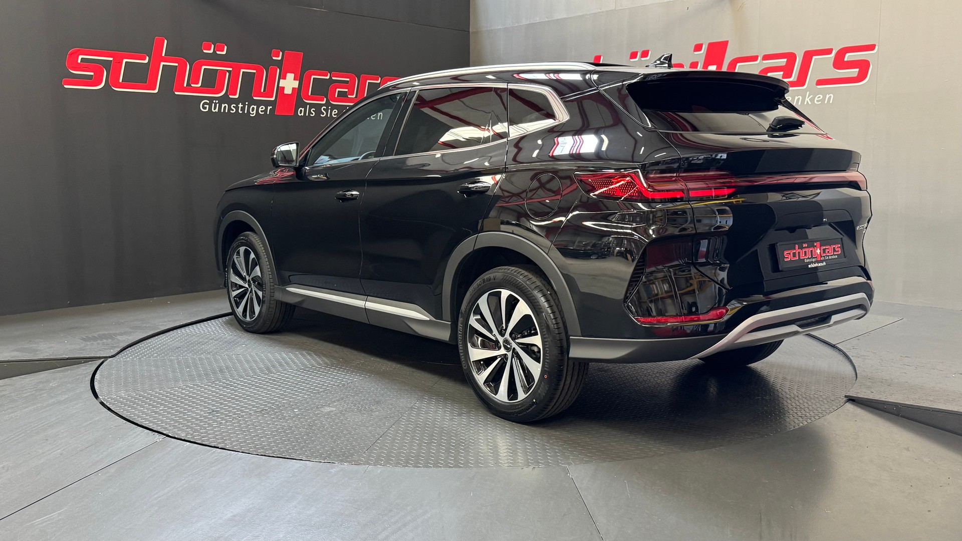 BYD Seal U DM-i Design AWD-image-2