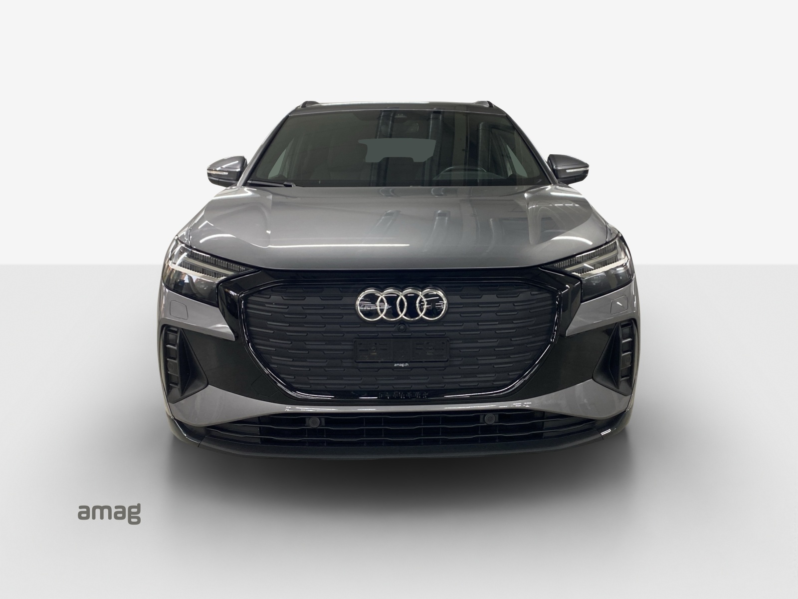 AUDI Q4 e-tron 45 quattro-image-7