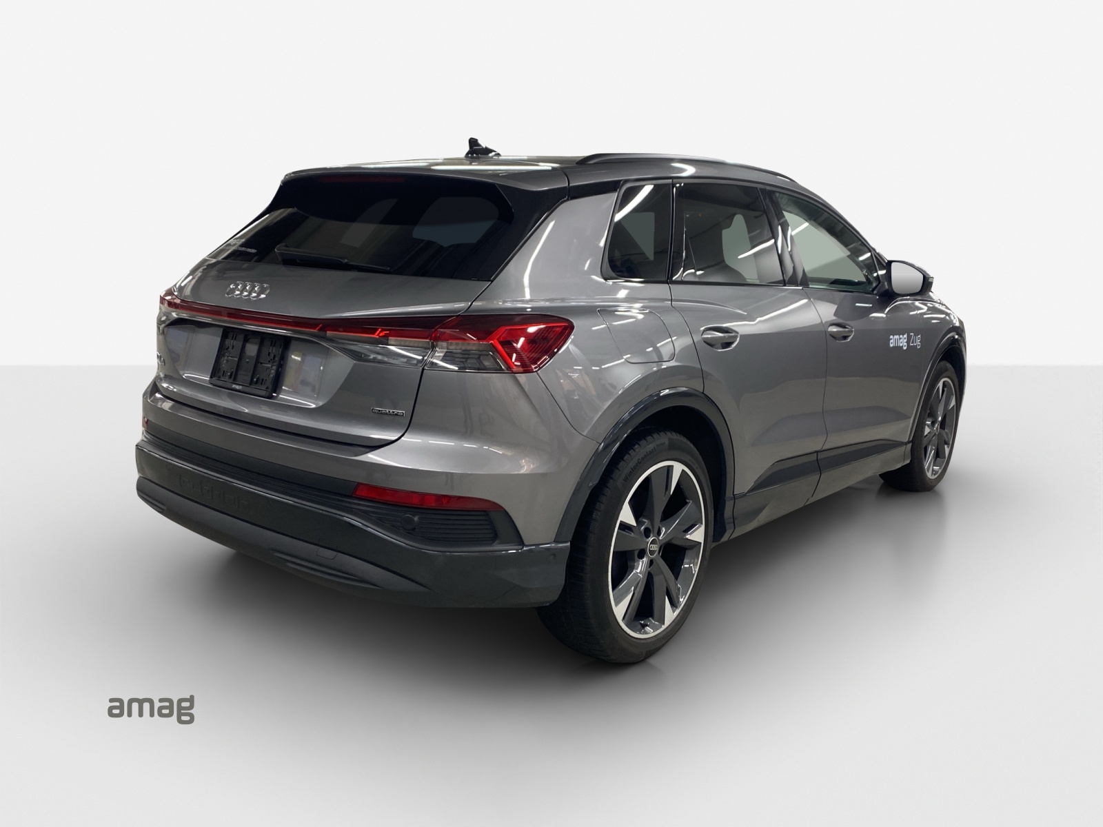 AUDI Q4 e-tron 45 quattro-image-5