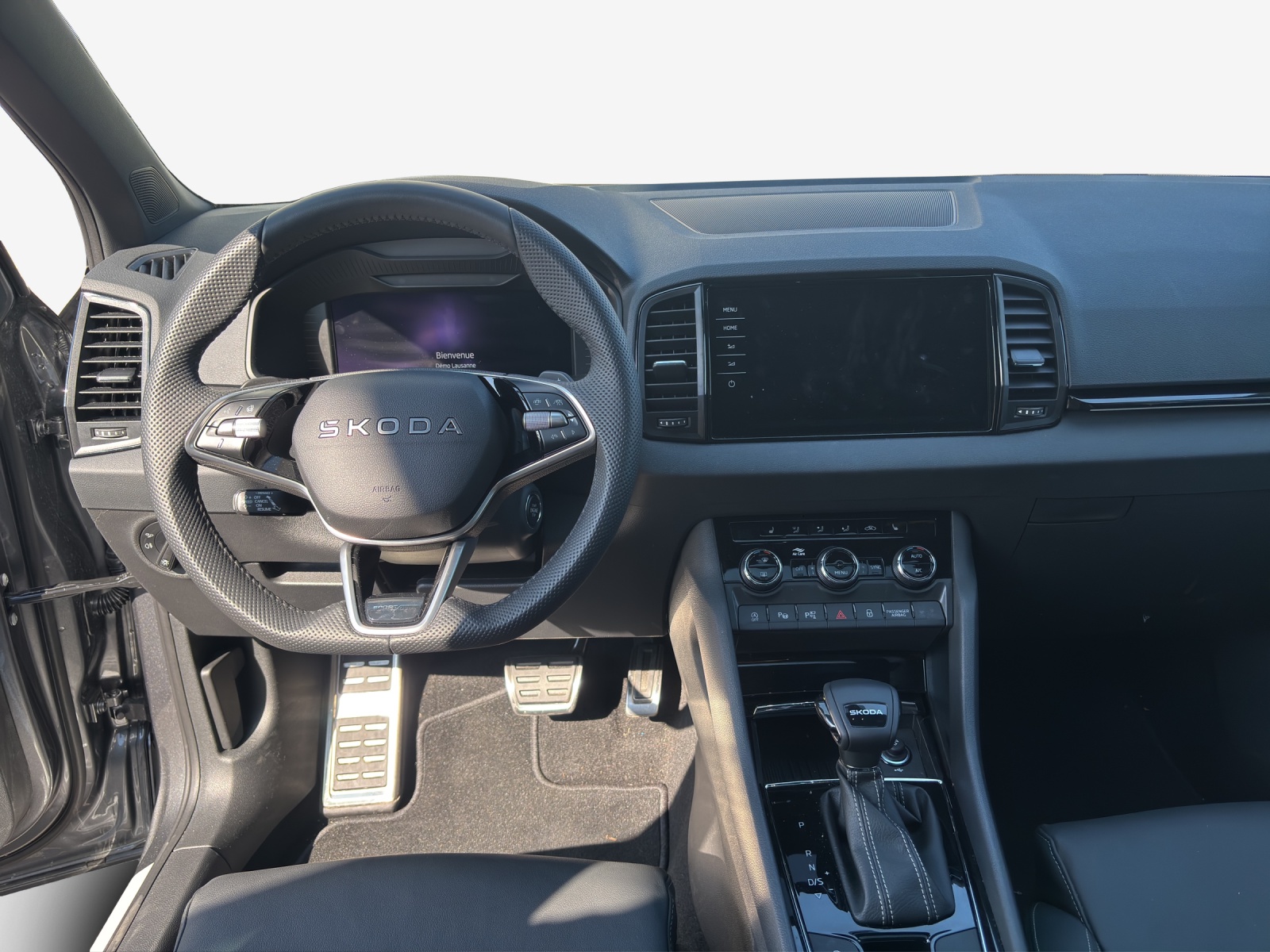 SKODA Karoq 1.5 TSI SportLine DSG-image-8