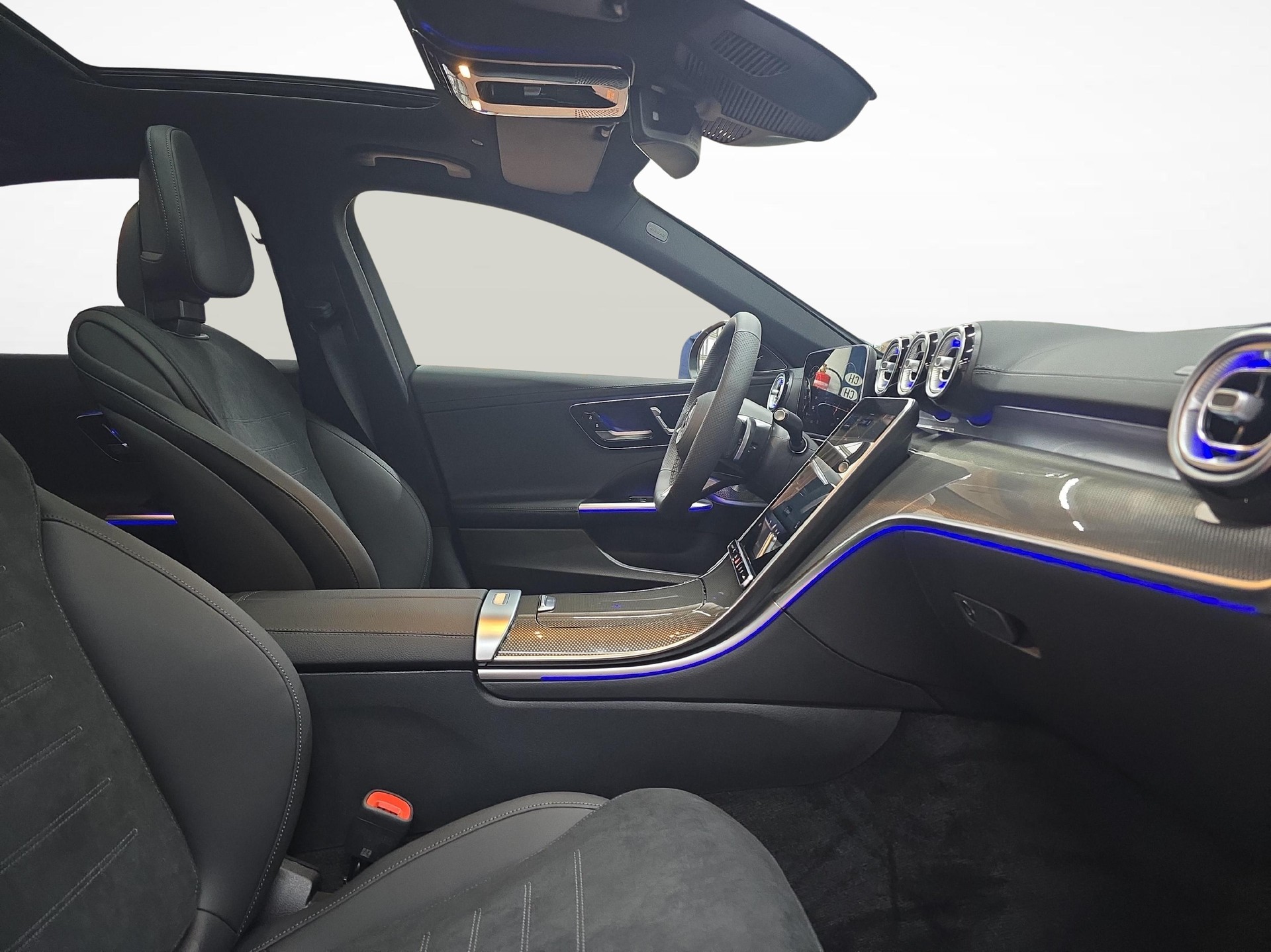 MERCEDES-BENZ C 220 d Swiss Star AMG Line 4matic-image-6
