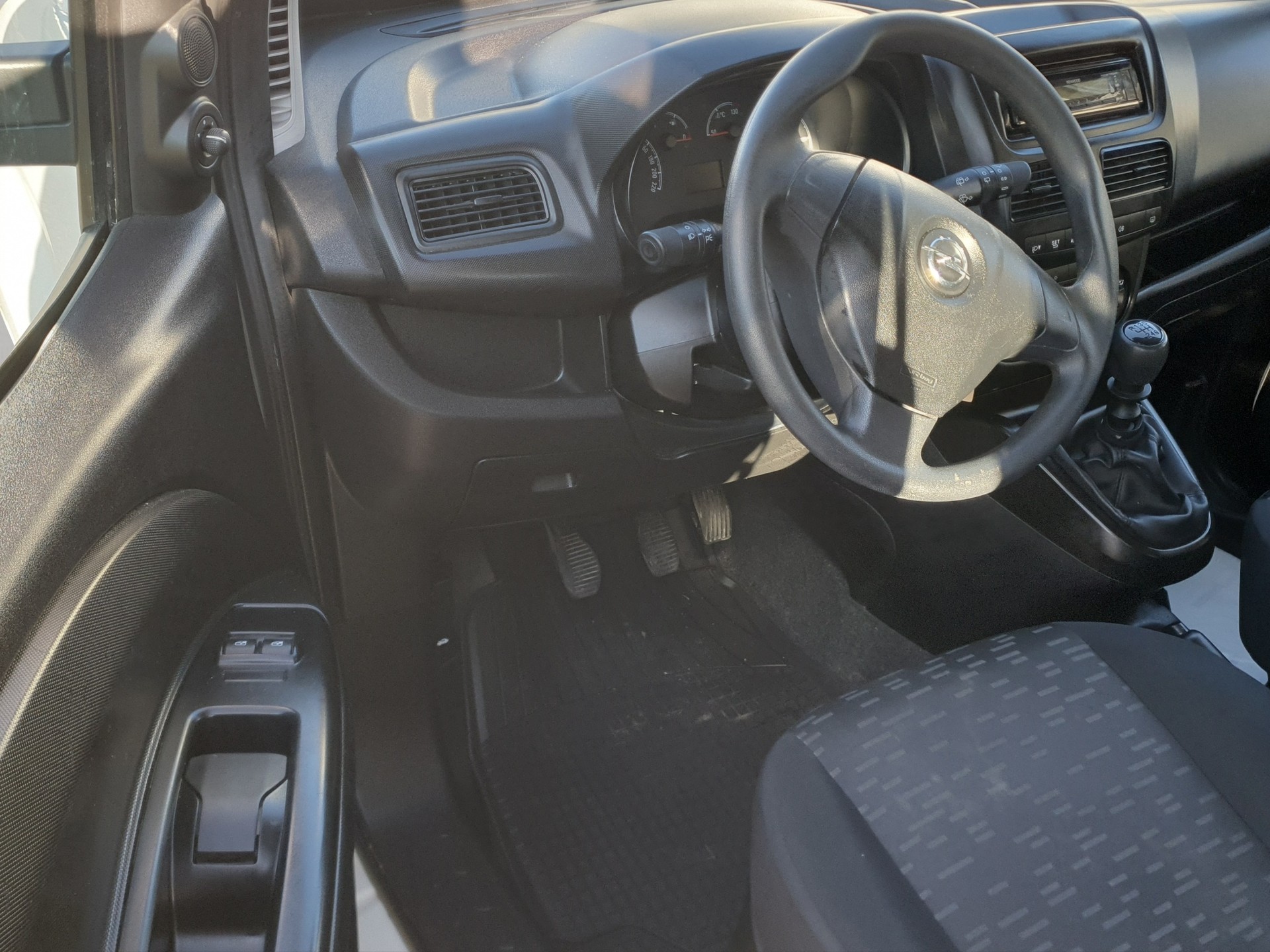 OPEL Combo 1.4 Turbo L1H1-image-9