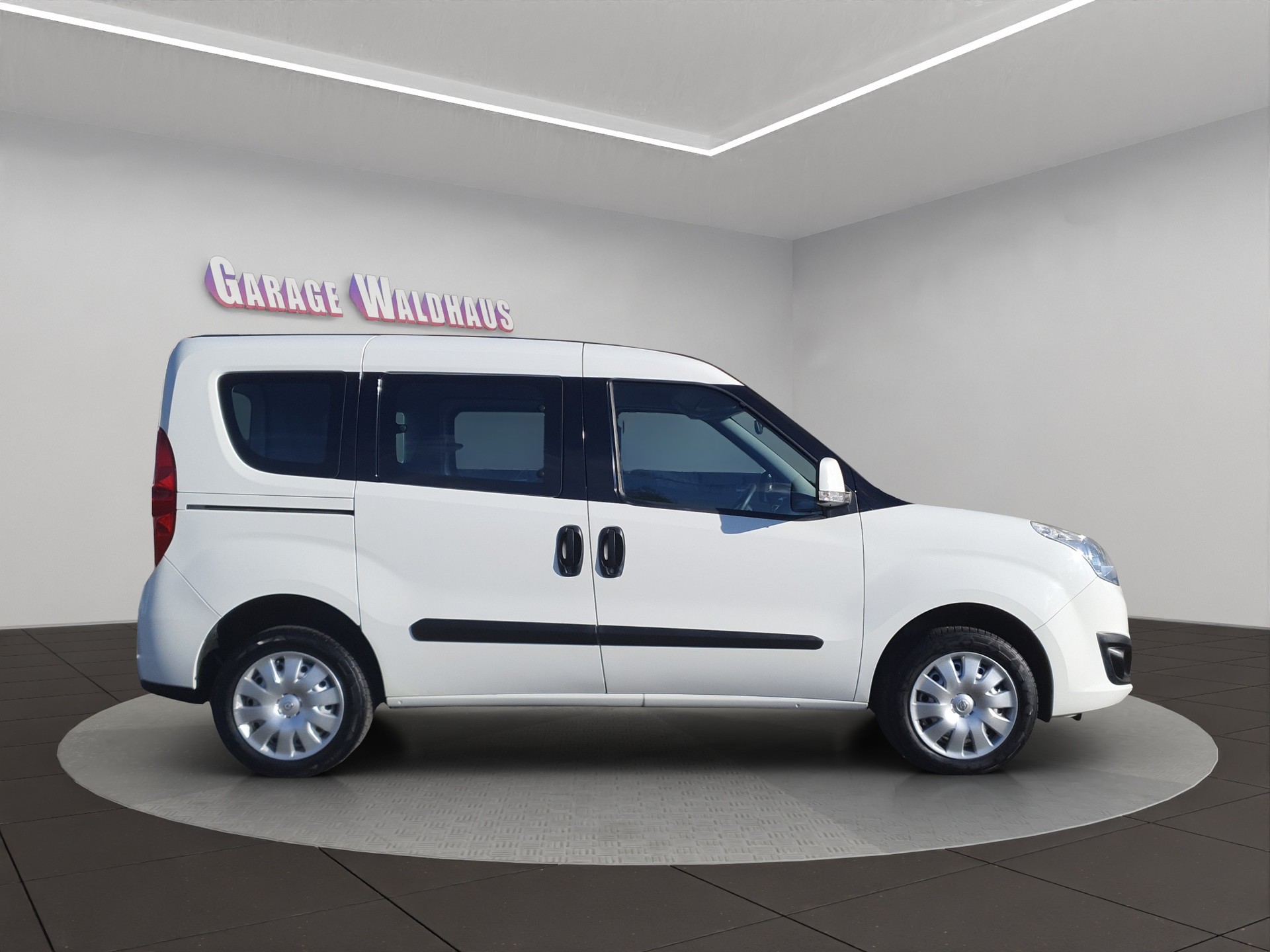 OPEL Combo 1.4 Turbo L1H1-image-6