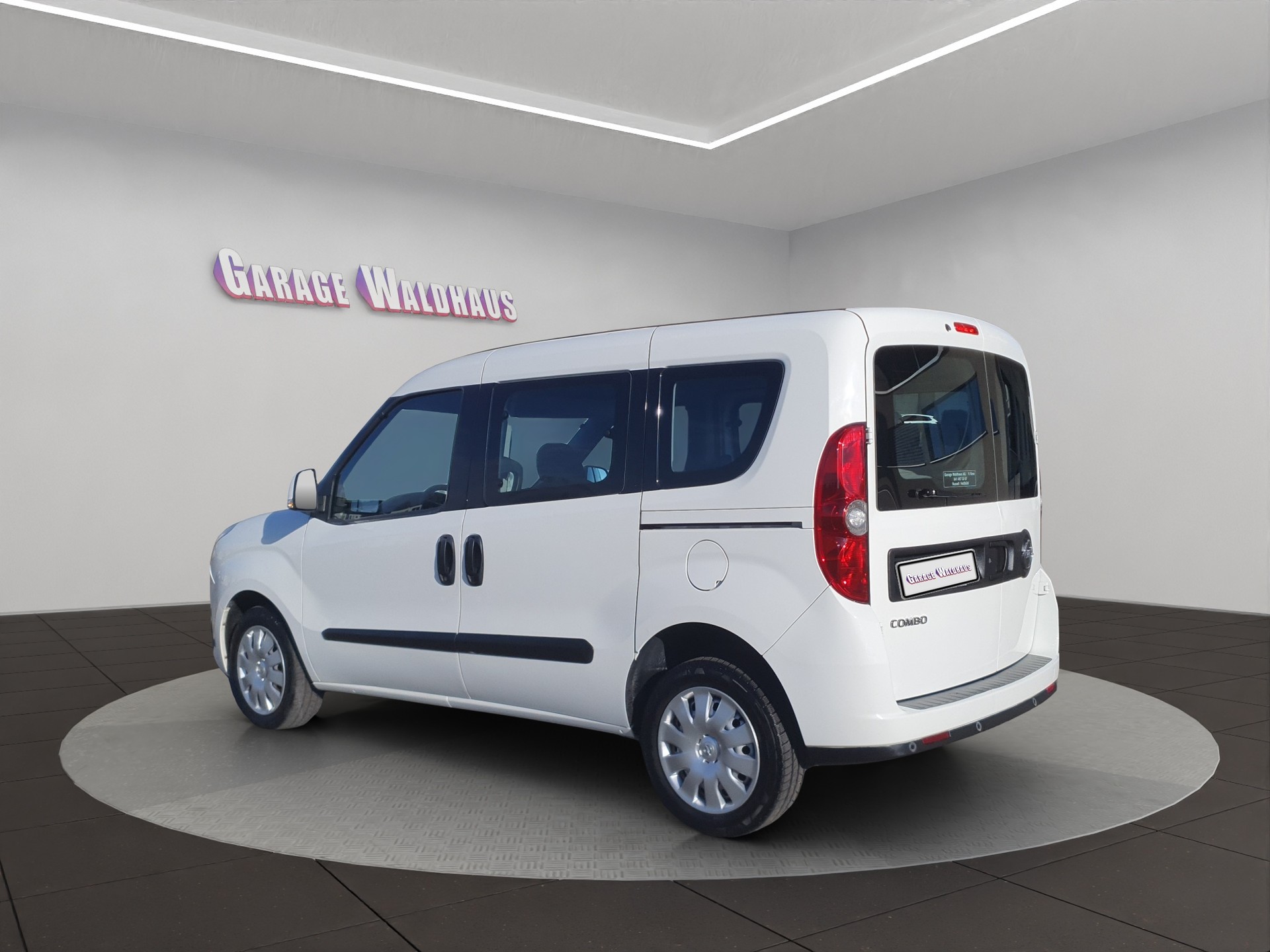 OPEL Combo 1.4 Turbo L1H1-image-2
