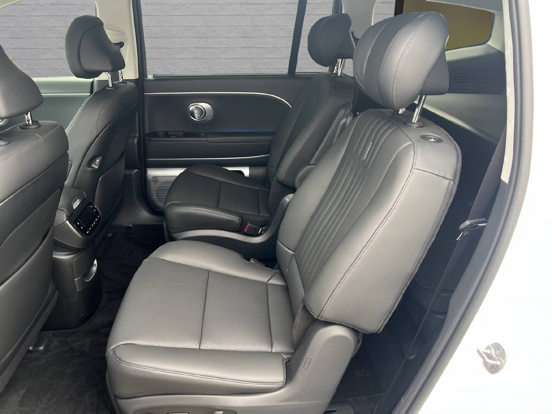 HYUNDAI Ioniq 9 Vertex Calligraphy 4WD 6P-image-13