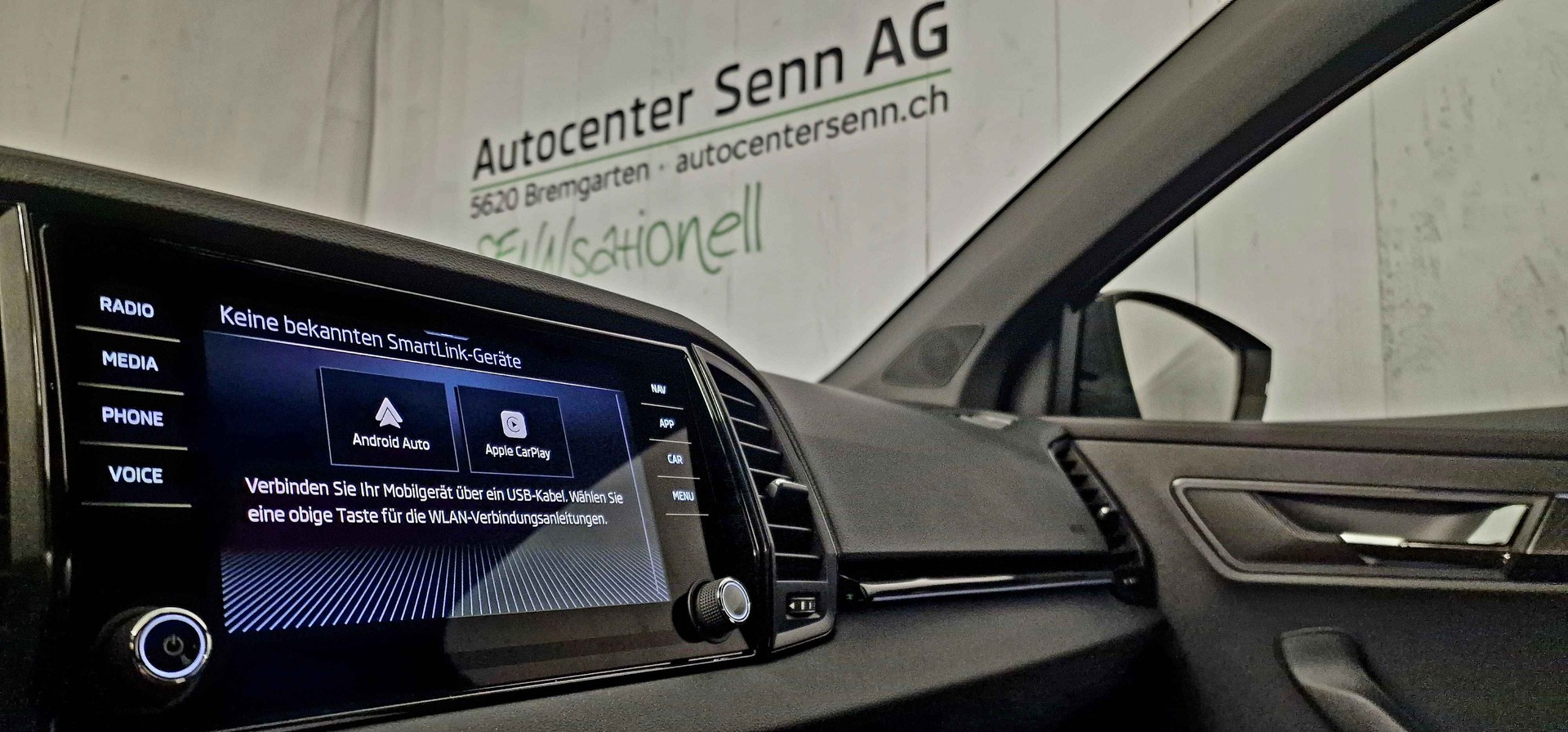 SKODA Karoq 2.0 TSI SportLine 4x4 DSG-image-8