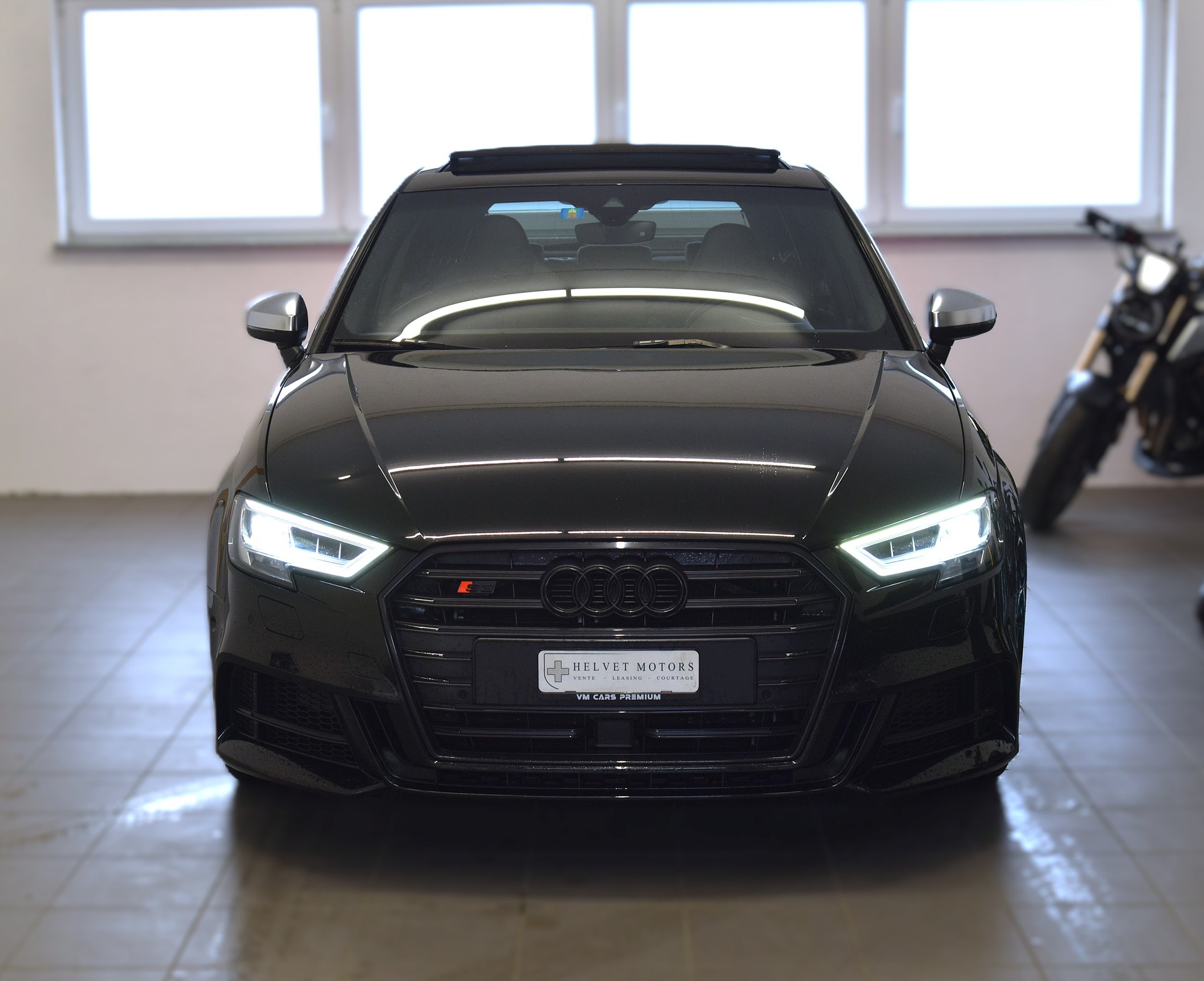 AUDI S3 Sportback 2.0 TFSI quattro S-tronic-image-1