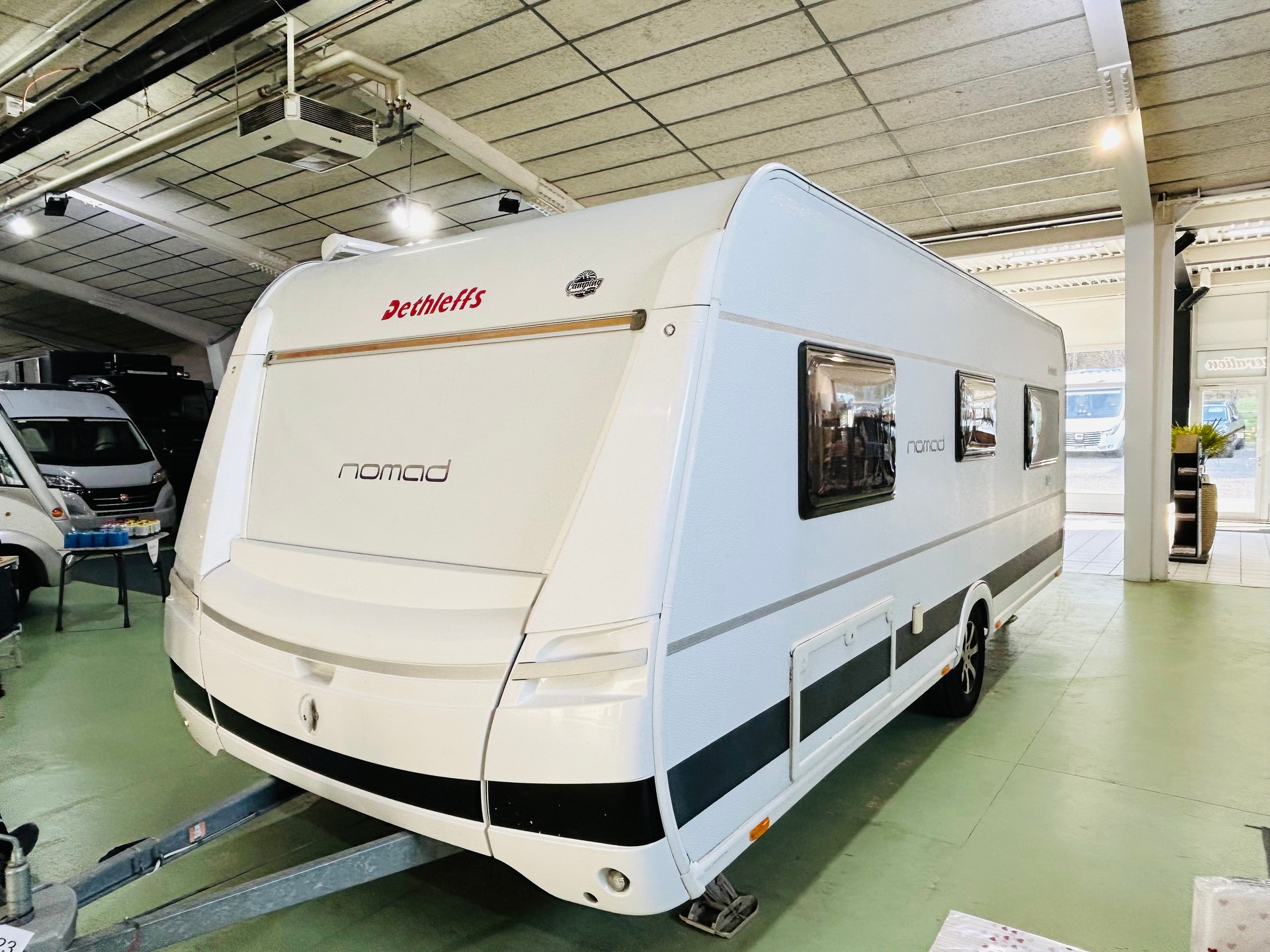 DETHLEFFS Nomad-showroom-element-1