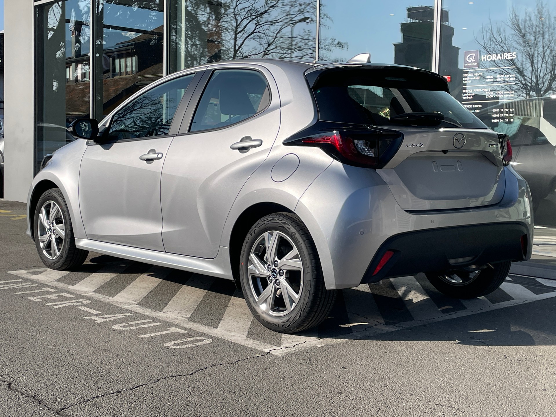 MAZDA 2 Hybrid Exclusive-line-image-3