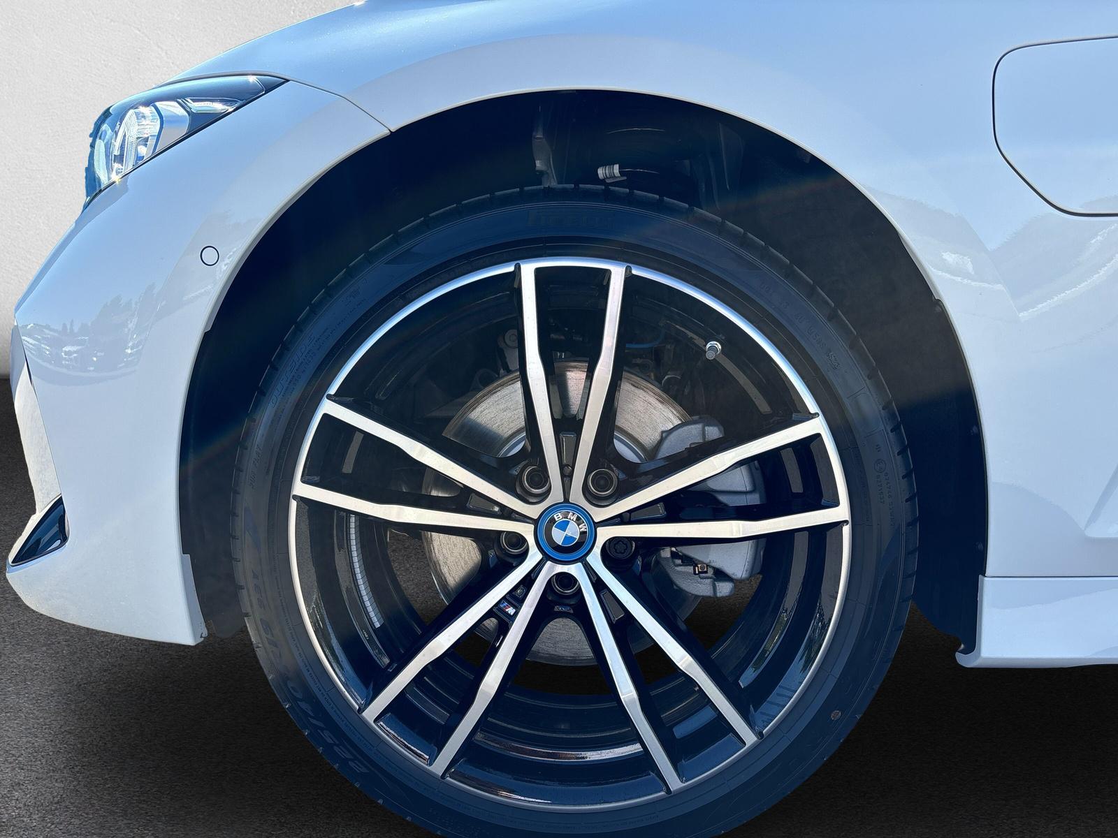 BMW 330e M Sport xDrive Touring G21 (CH) AHK 1.5T📍-image-9