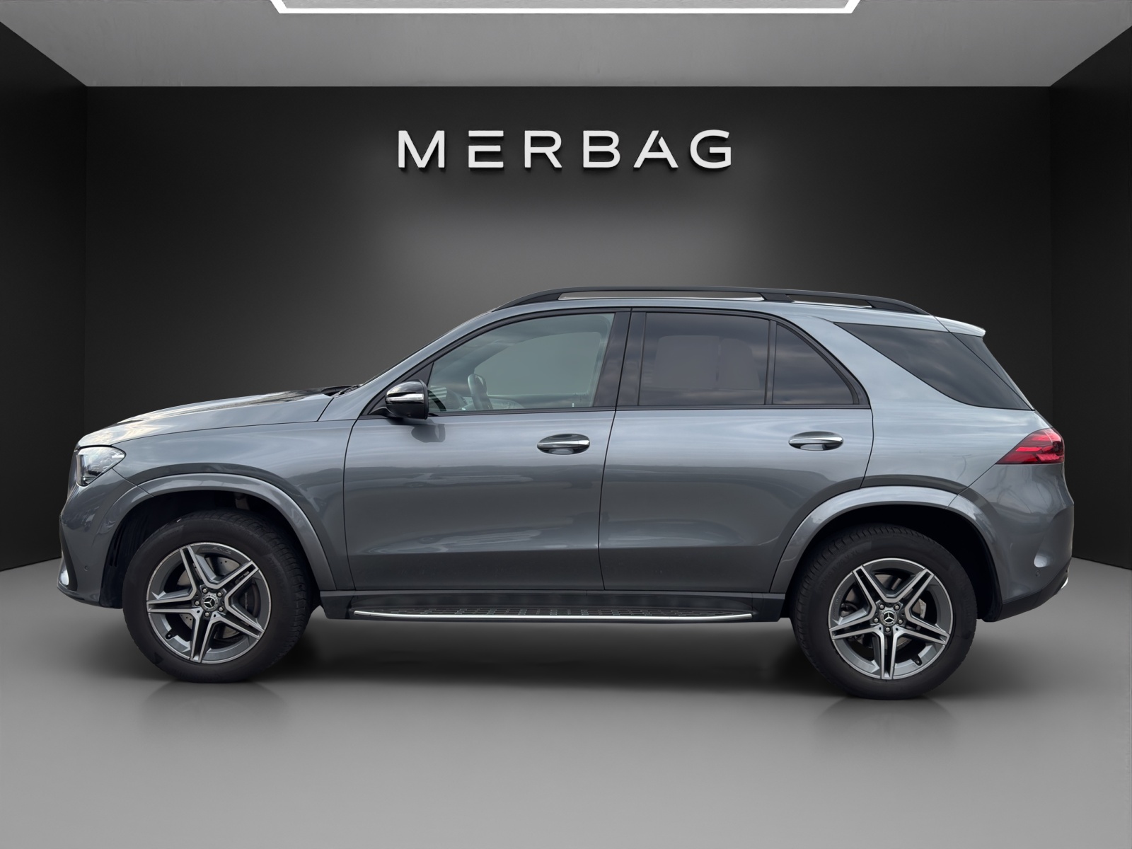 MERCEDES-BENZ GLE 300 d 4Matic-image-1