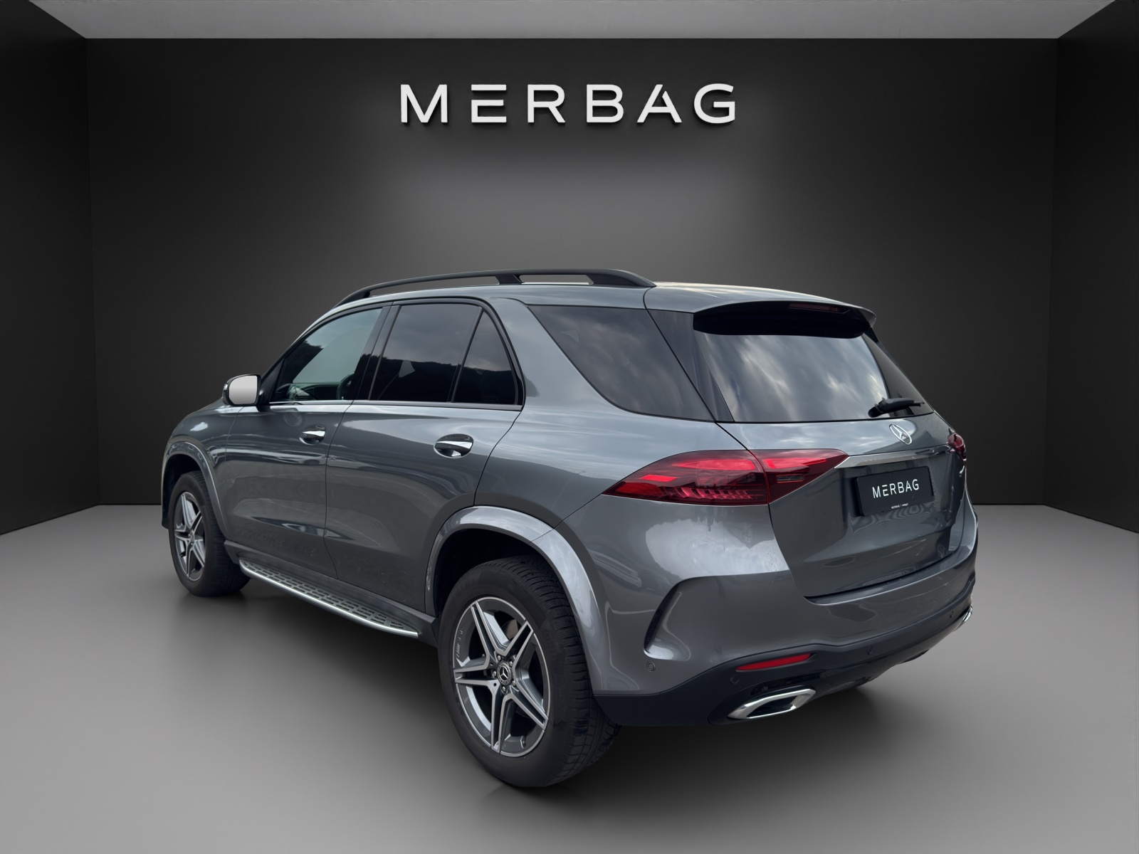 MERCEDES-BENZ GLE 300 d 4Matic-image-2