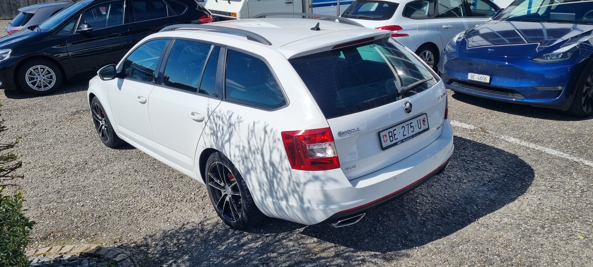 SKODA Octavia Combi 2.0 TDI RS 4x4 DSG-image-4