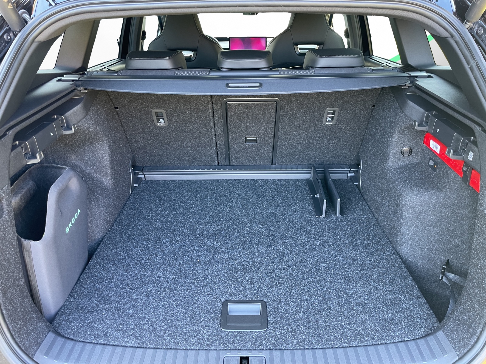 SKODA Enyaq 85 Sportline-image-14
