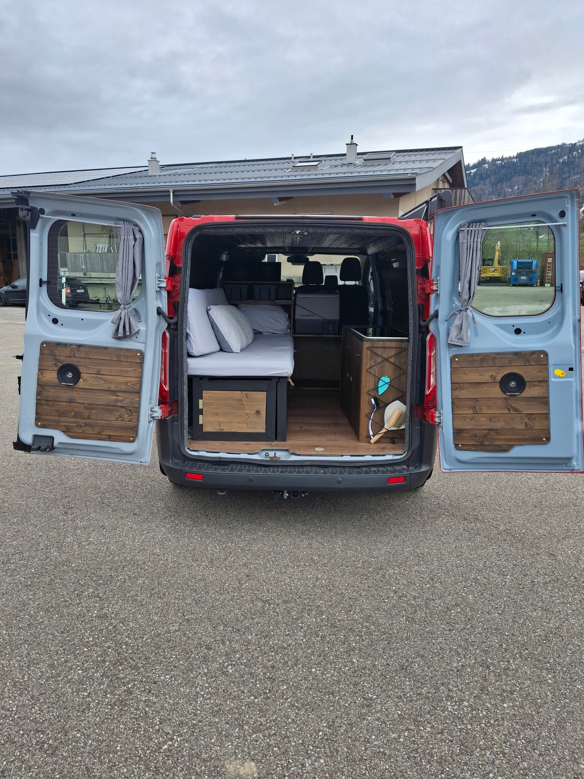 FORD Camper-image-13