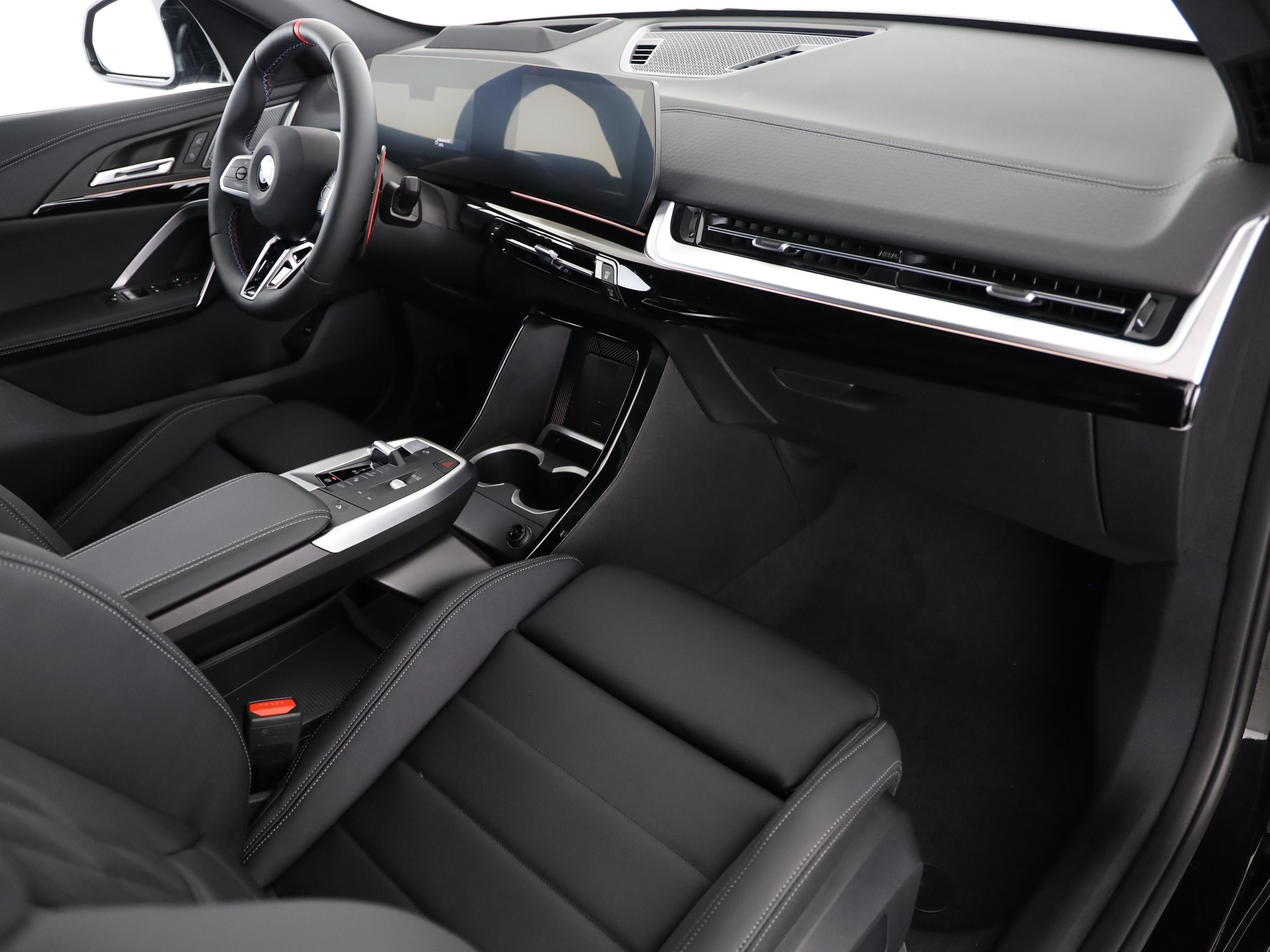 BMW X2 M35i-image-15