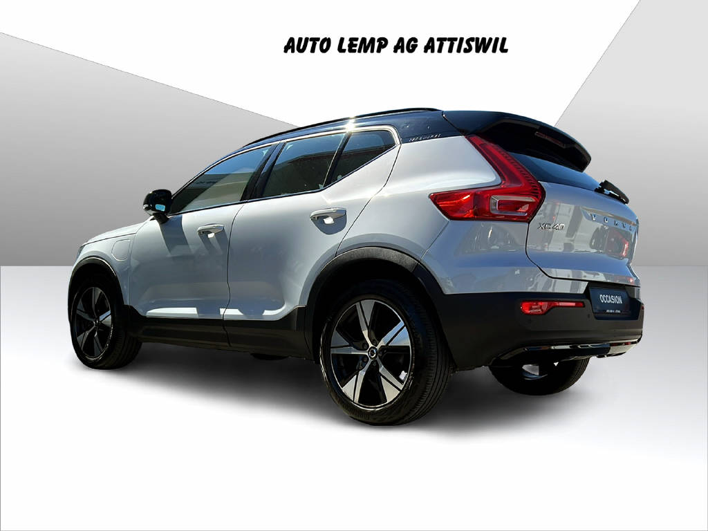 VOLVO XC40 1.5 T4 PiH R-Design-image-3