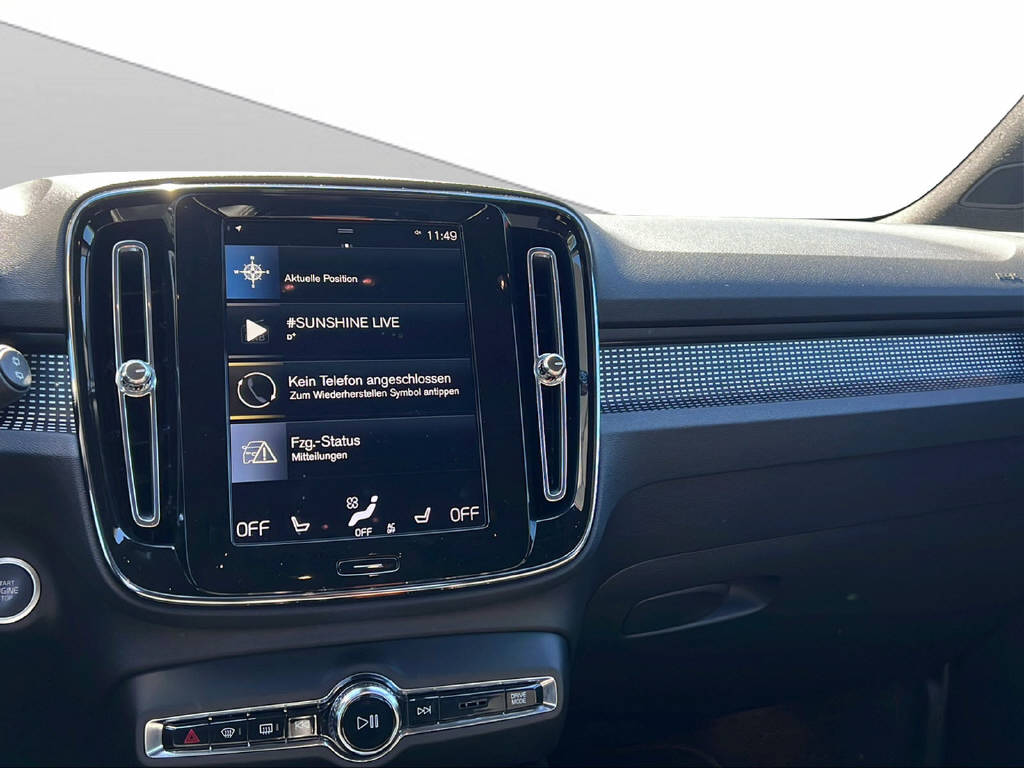VOLVO XC40 1.5 T4 PiH R-Design-image-9