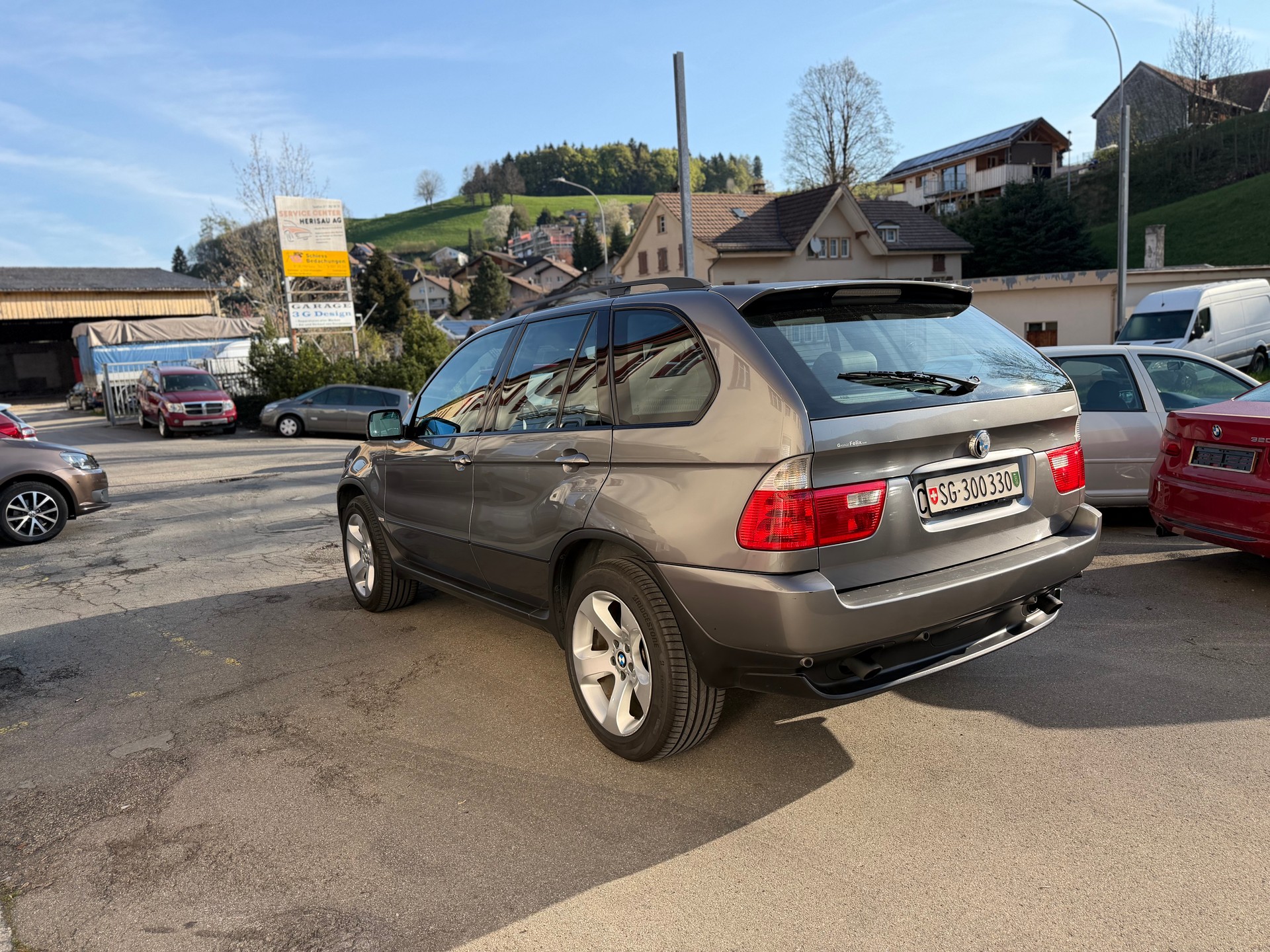 BMW X5 3.0i-image-3