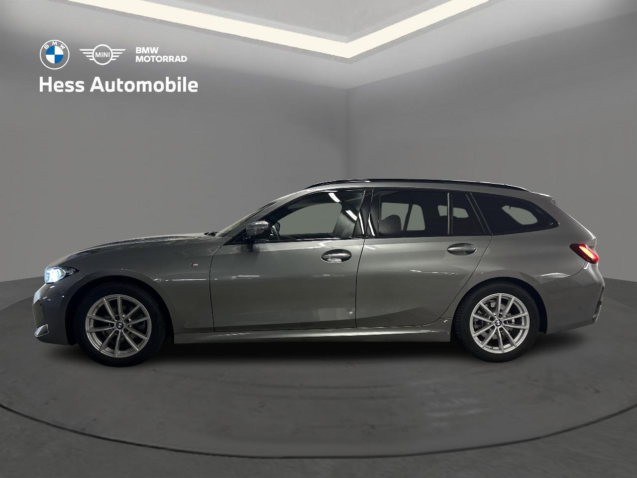 BMW 320d xDrive Touring M Sport-image-4