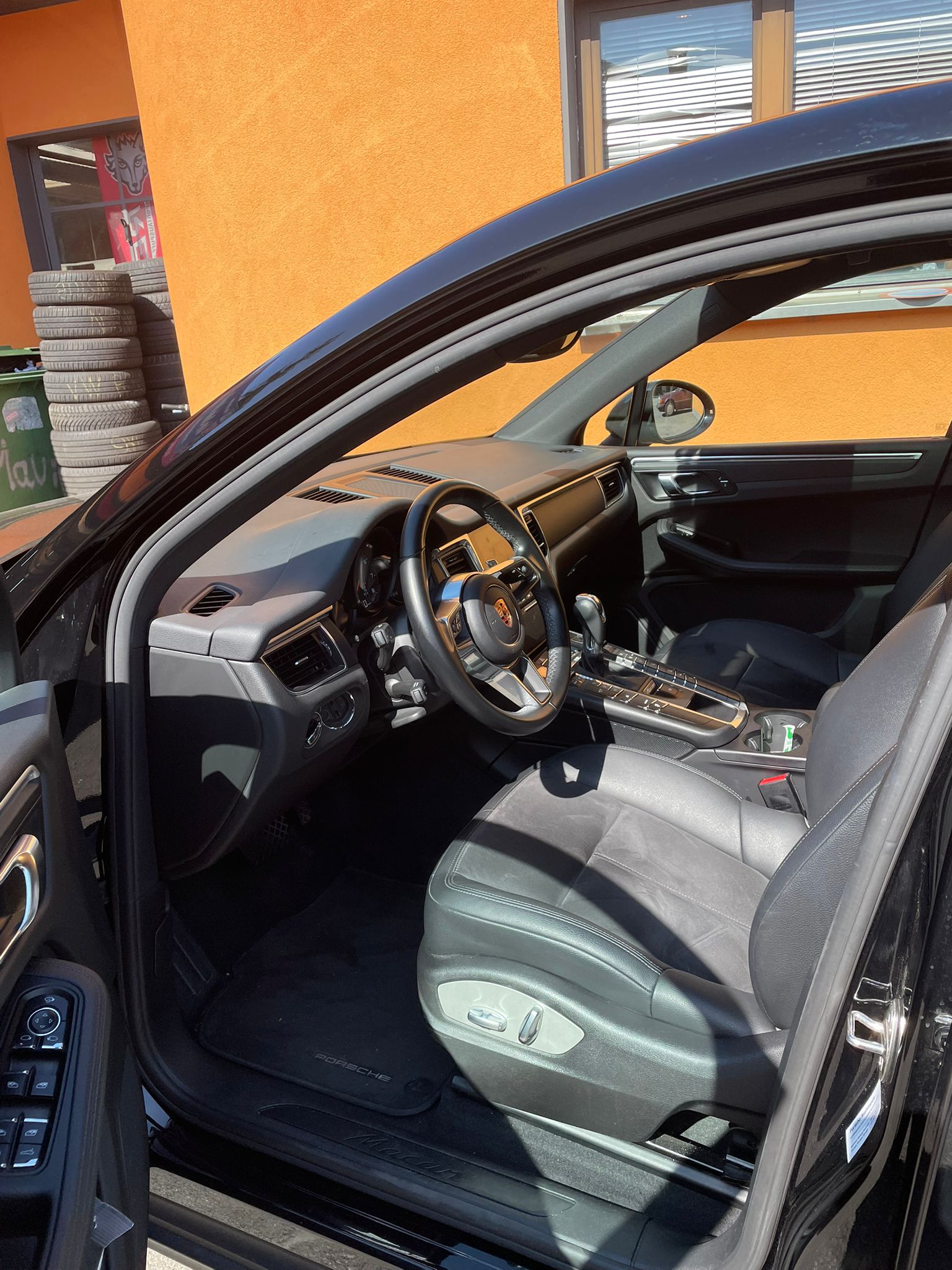 PORSCHE MACAN PDK-image-4