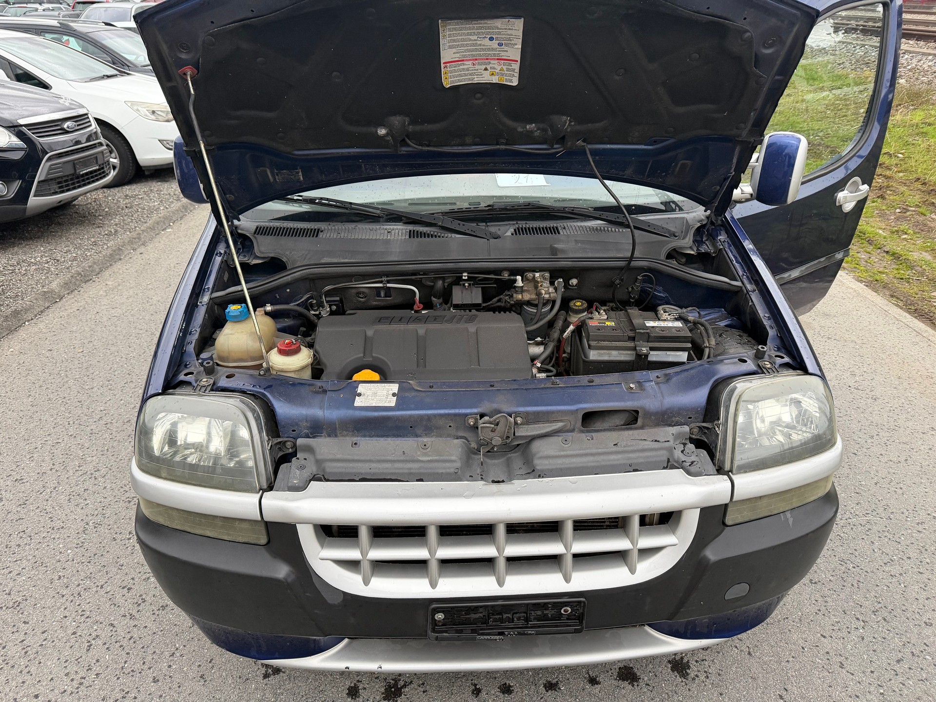 FIAT Doblò 1.9 JTD Malibu-image-8