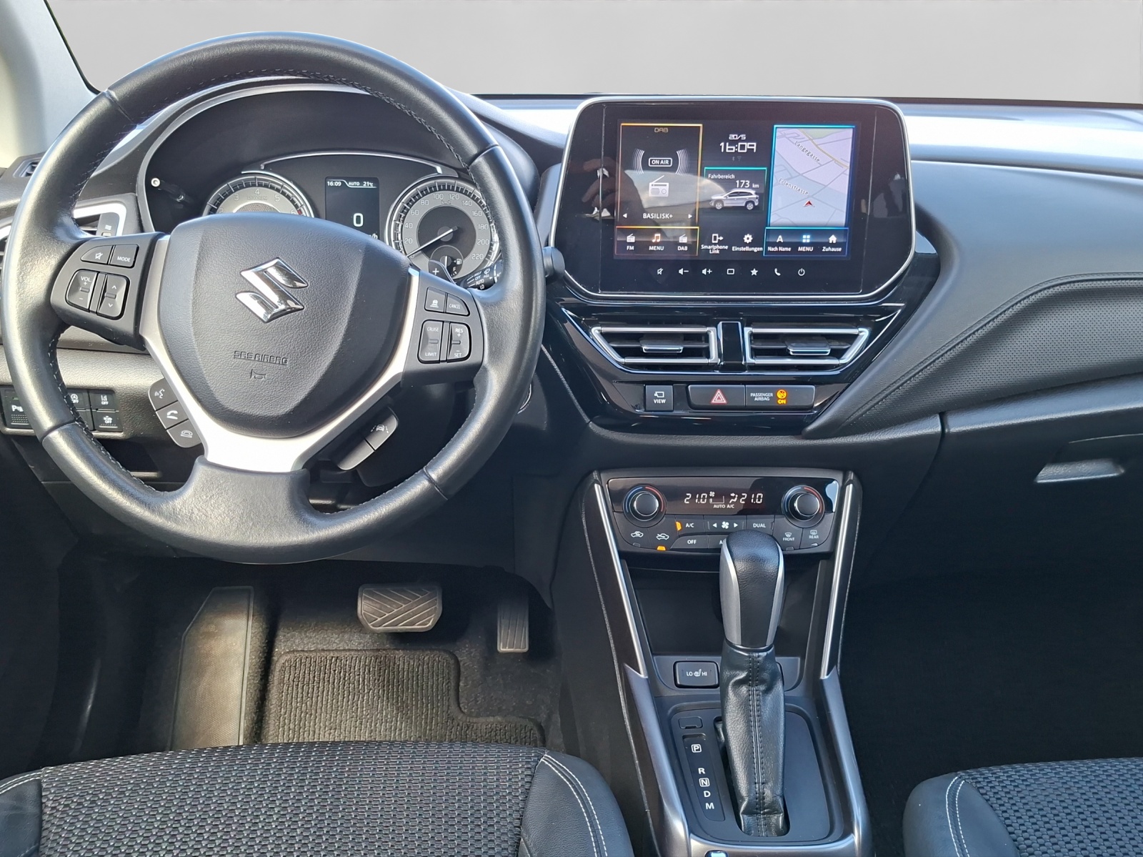 SUZUKI S-Cross 1.4 T Compact Top Hybrid 4x4-image-14