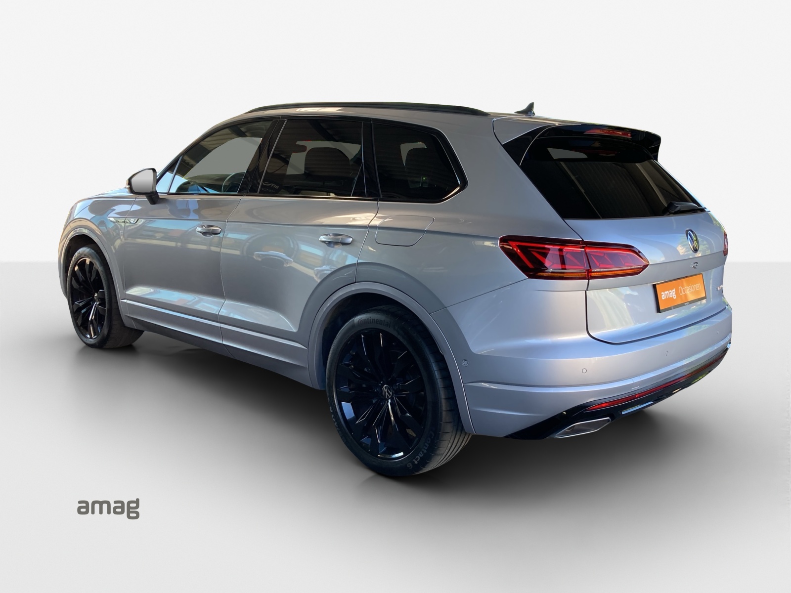 VW Touareg 3.0 TSI eHybrid R Tiptronic-showroom-element-2