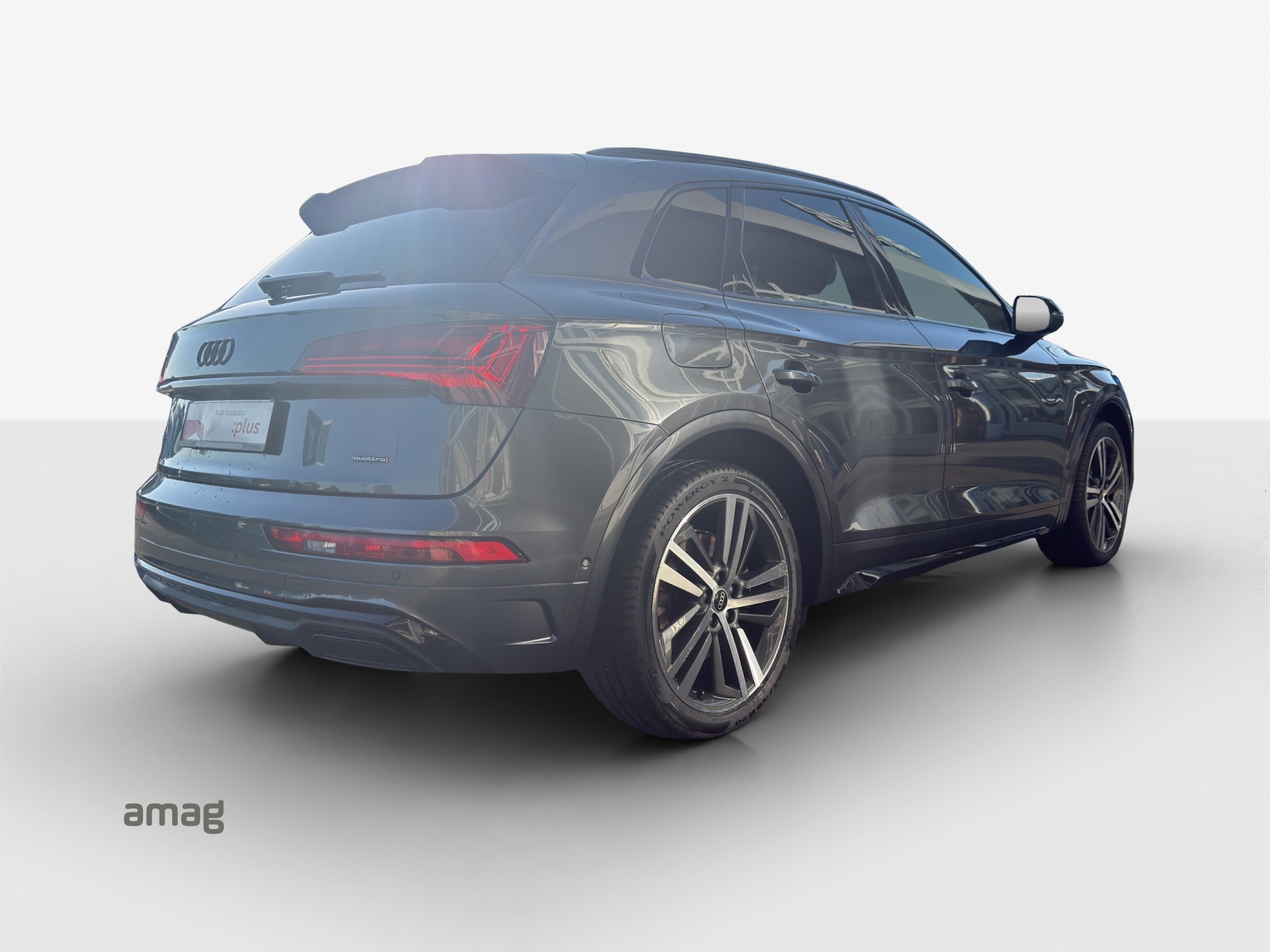 AUDI Q5 55 TFSI e PHEV S line quattro S-tronic-image-5