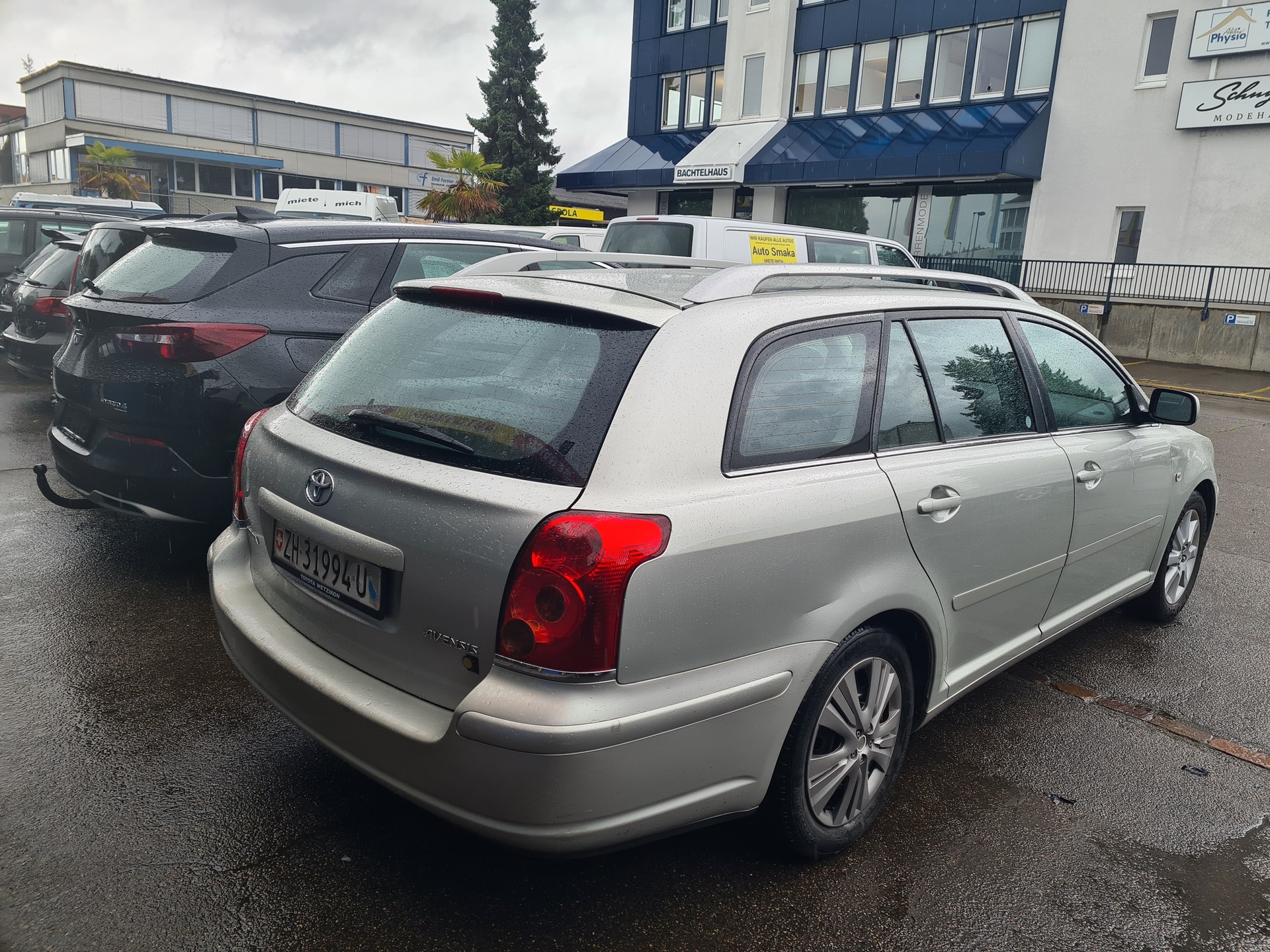 TOYOTA Avensis 2.4 D4 VVT-i Linea Sol Sportswagon T-Step5-showroom-element-1