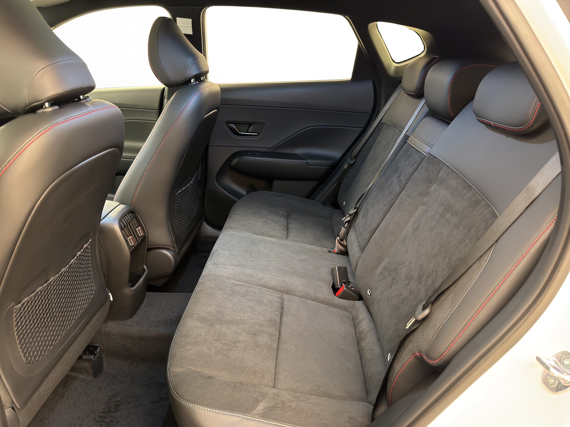 HYUNDAI Kona 1.6 T-GDi N-Line 4WD-image-11