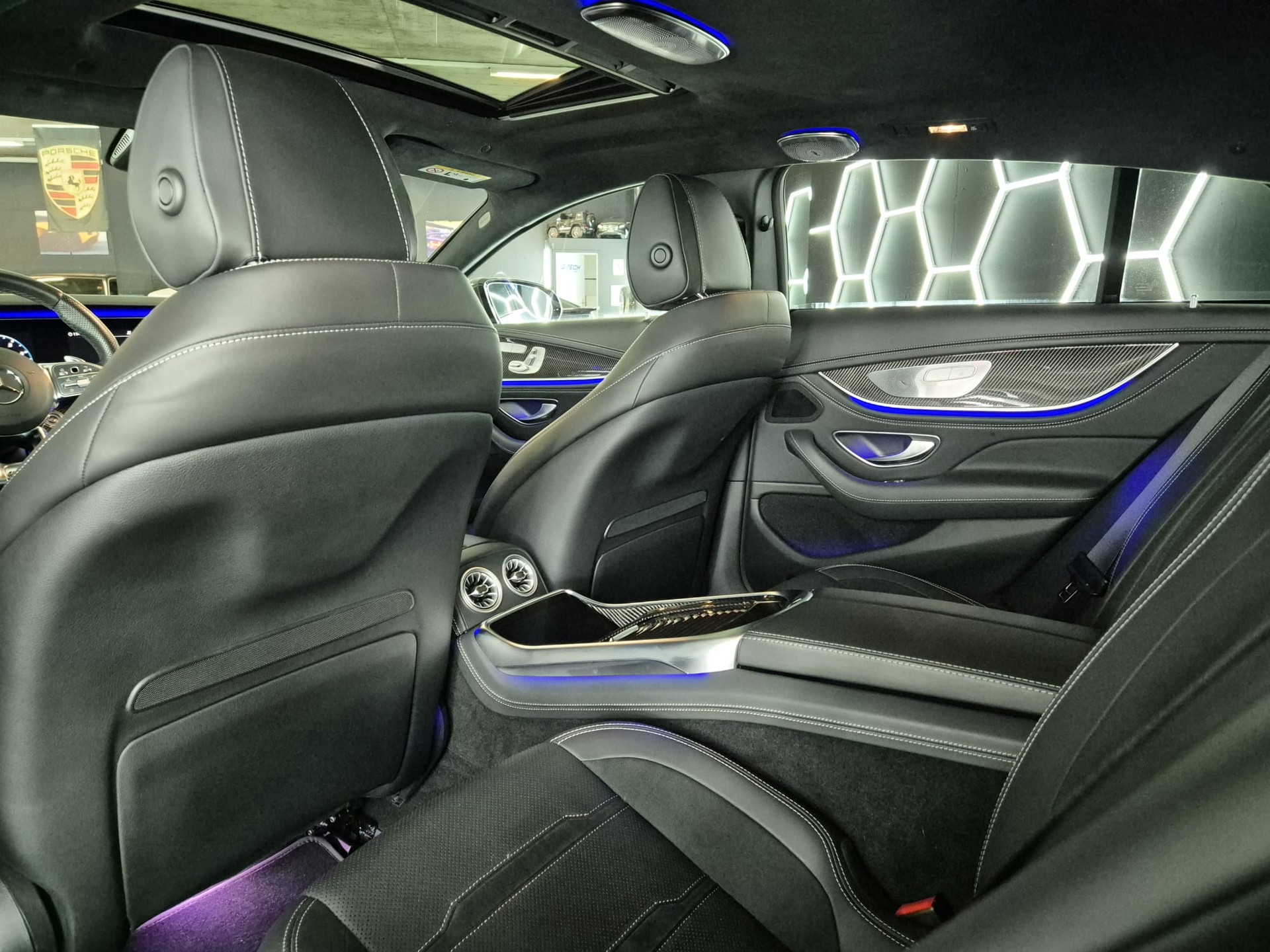 MERCEDES-BENZ AMG GT 4 63 S 4Matic+ Speedshift MCT-image-19