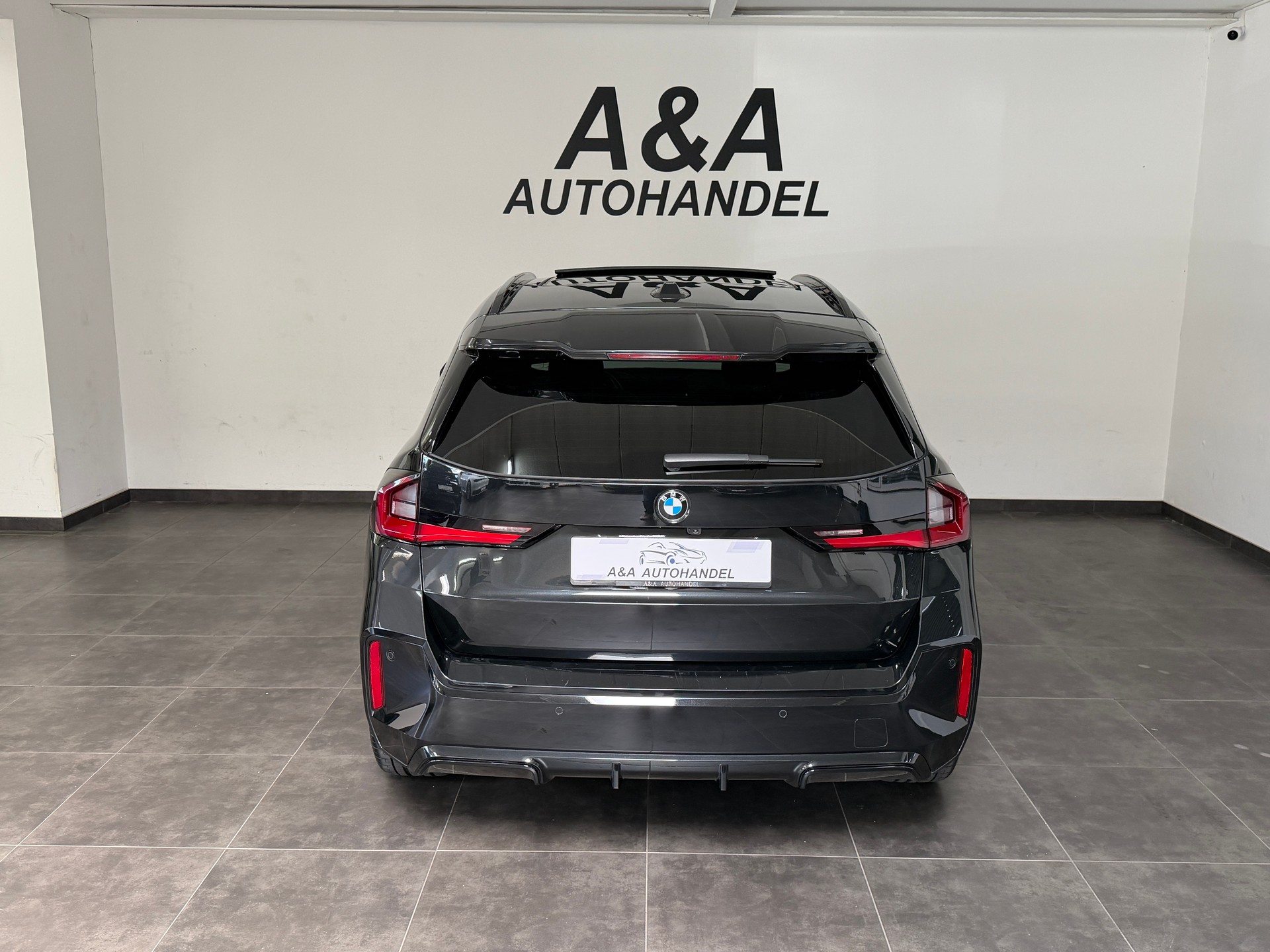 BMW X1 xDrive 23d 48V M Sport-image-4
