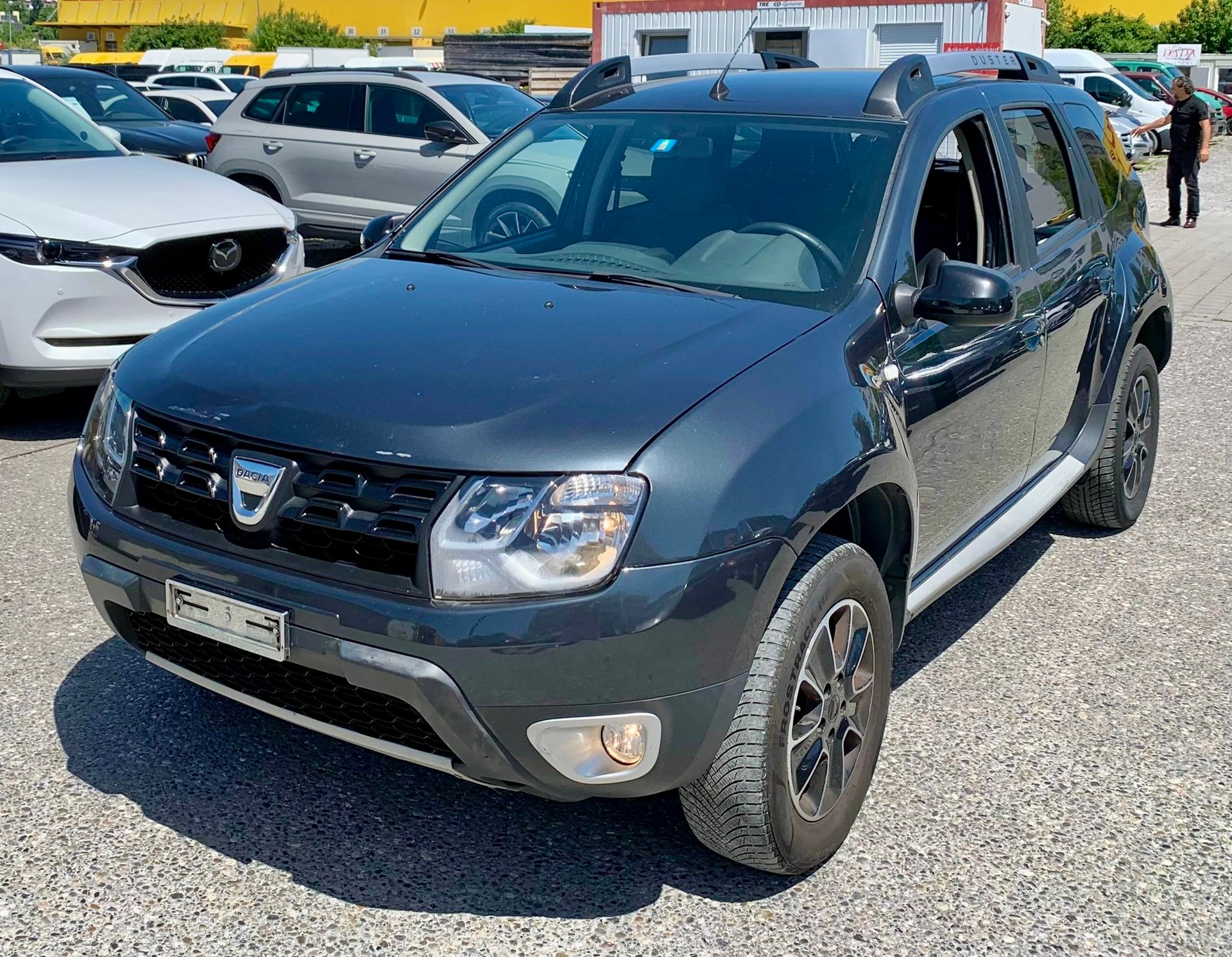 DACIA Duster 1.5 dCi Ambiance 4x2 EDC Automat (Klimatronik * Alufelgen * Sensoren mit Kamera * Leder * Navigation * BO6)-image-0