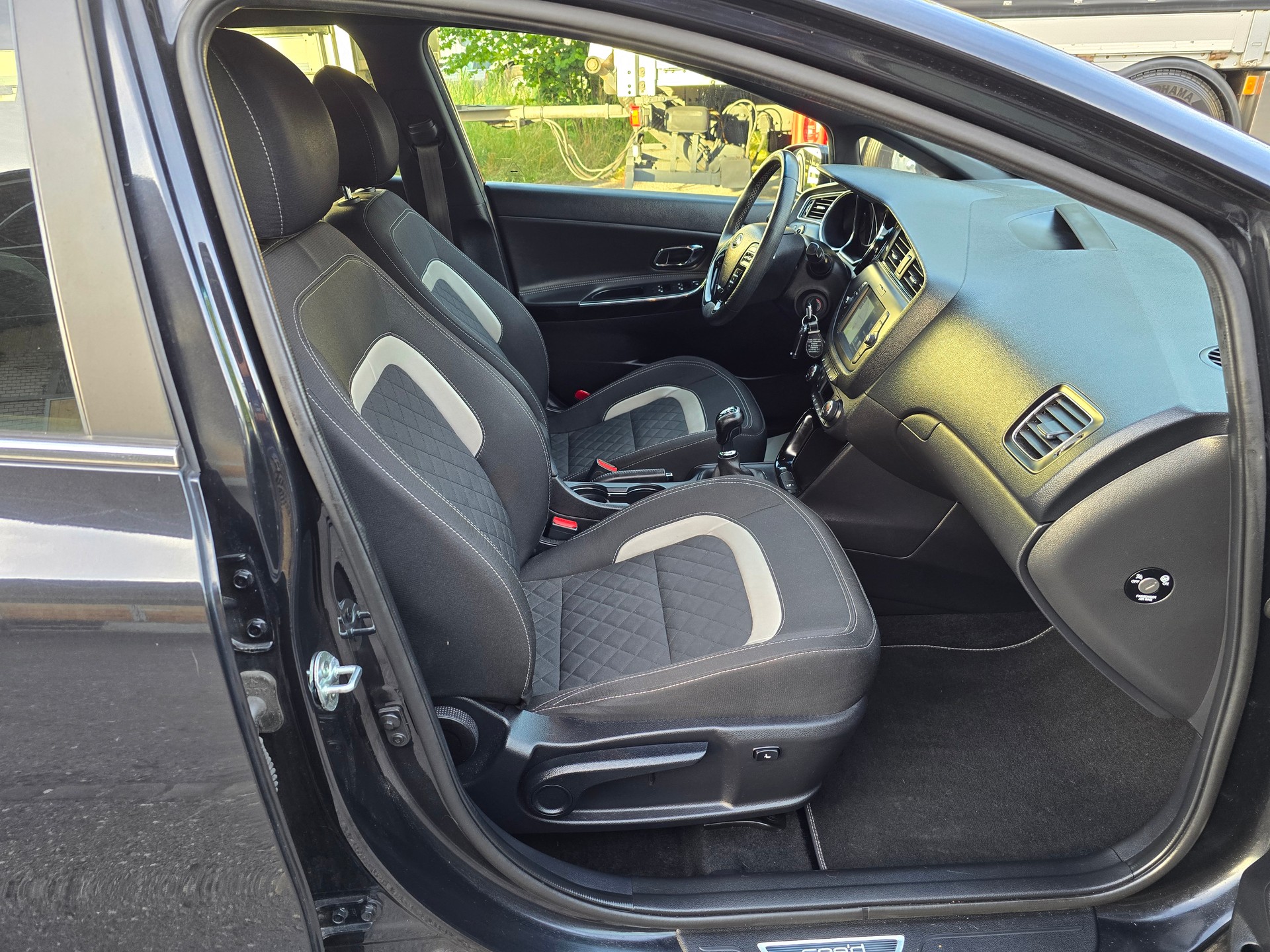 KIA Cee'd 1.0 T-GDi GT Line-image-9