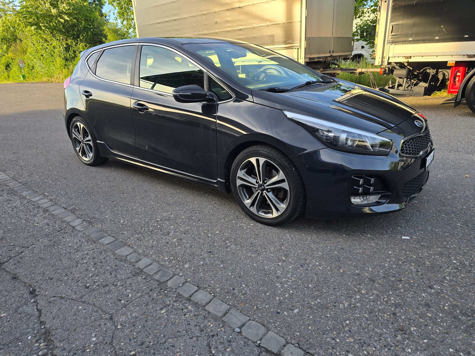 KIA Cee'd 1.0 T-GDi GT Line-image-1