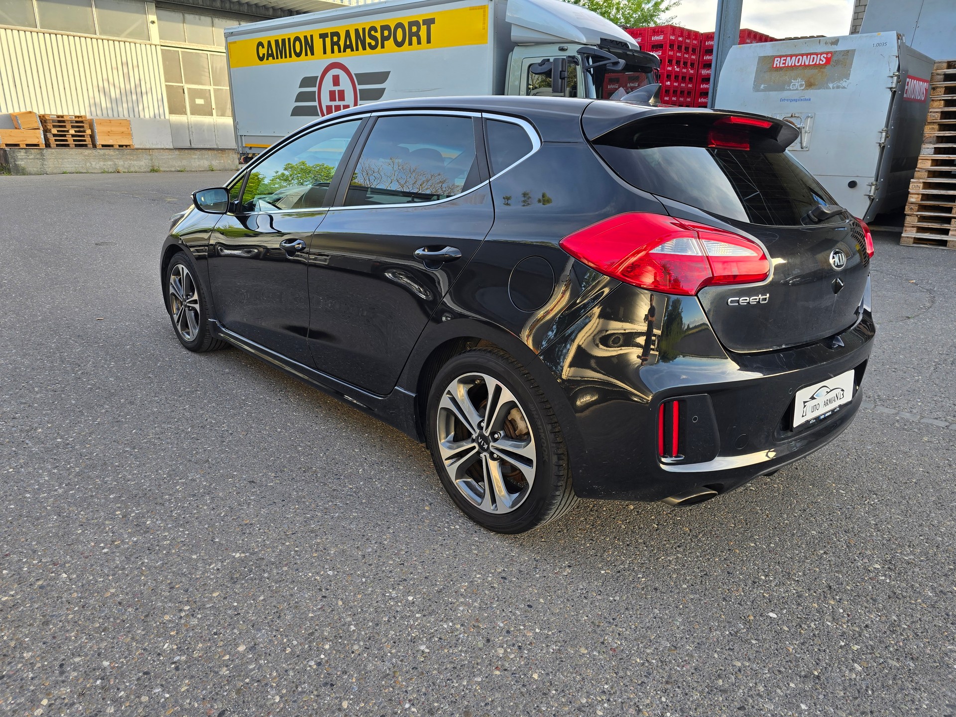KIA Cee'd 1.0 T-GDi GT Line-image-4