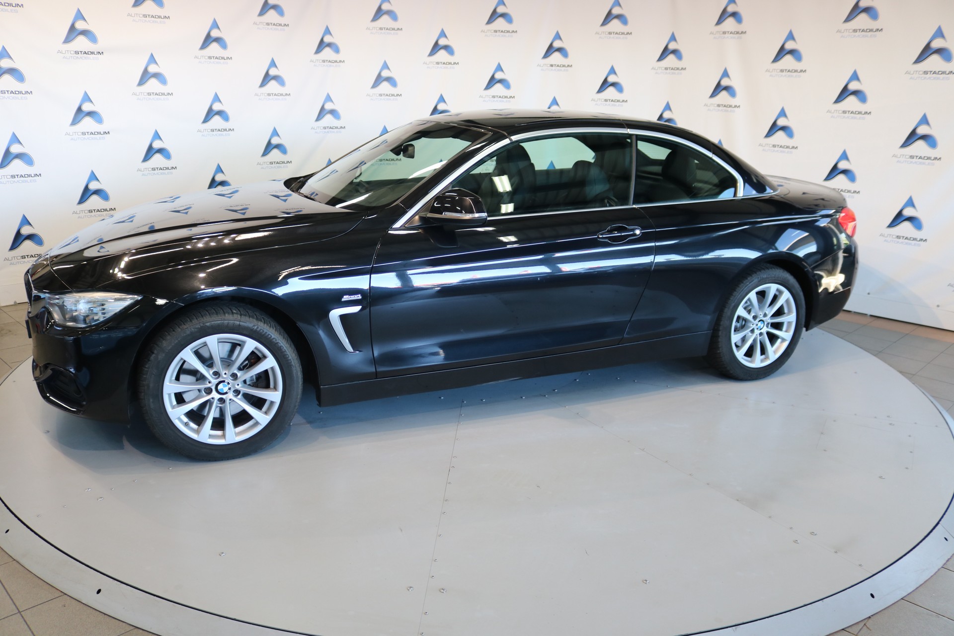 BMW 428i Cabriolet xDrive Steptronic-image-12