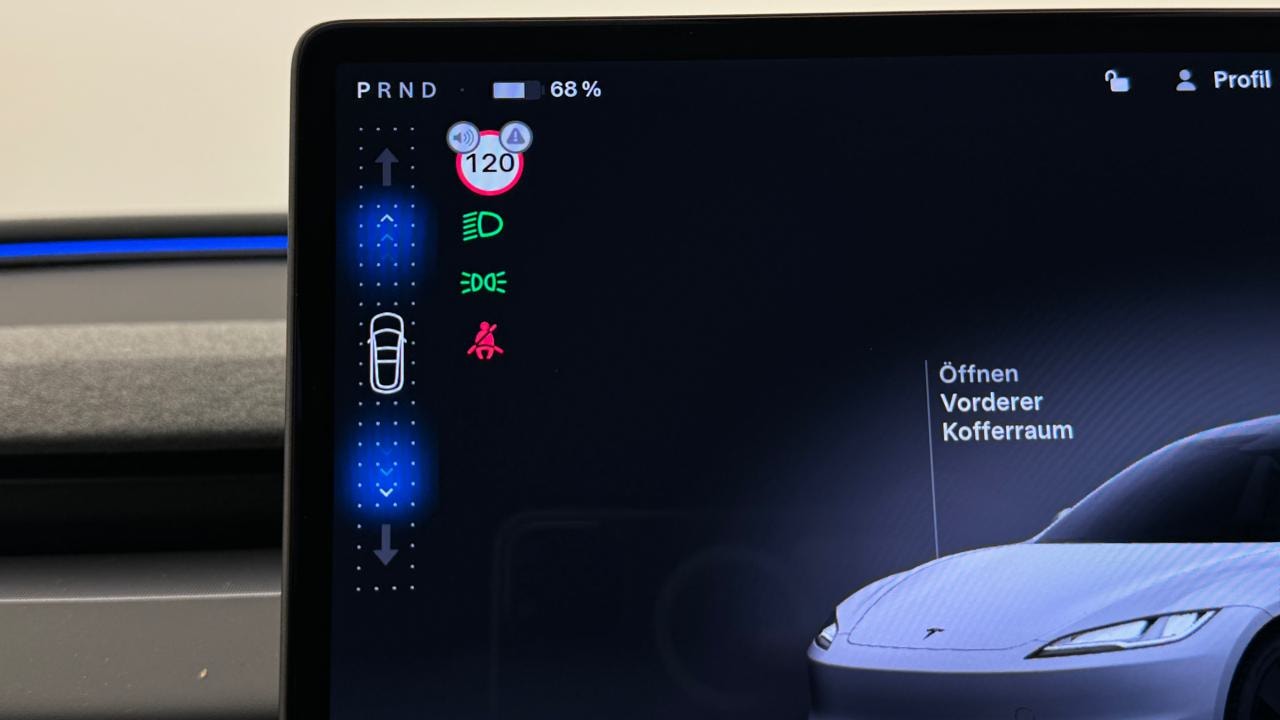 TESLA Model 3 Long Range RWD-image-10