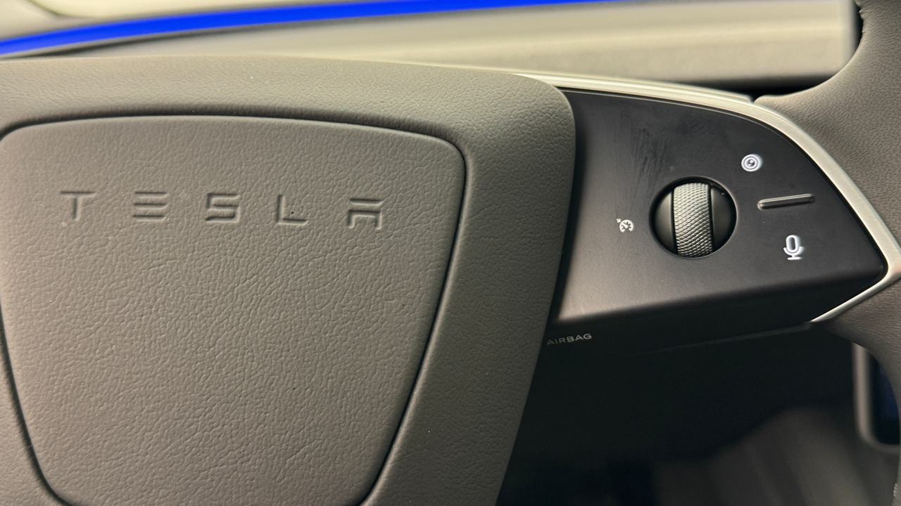 TESLA Model 3 Long Range RWD-image-9