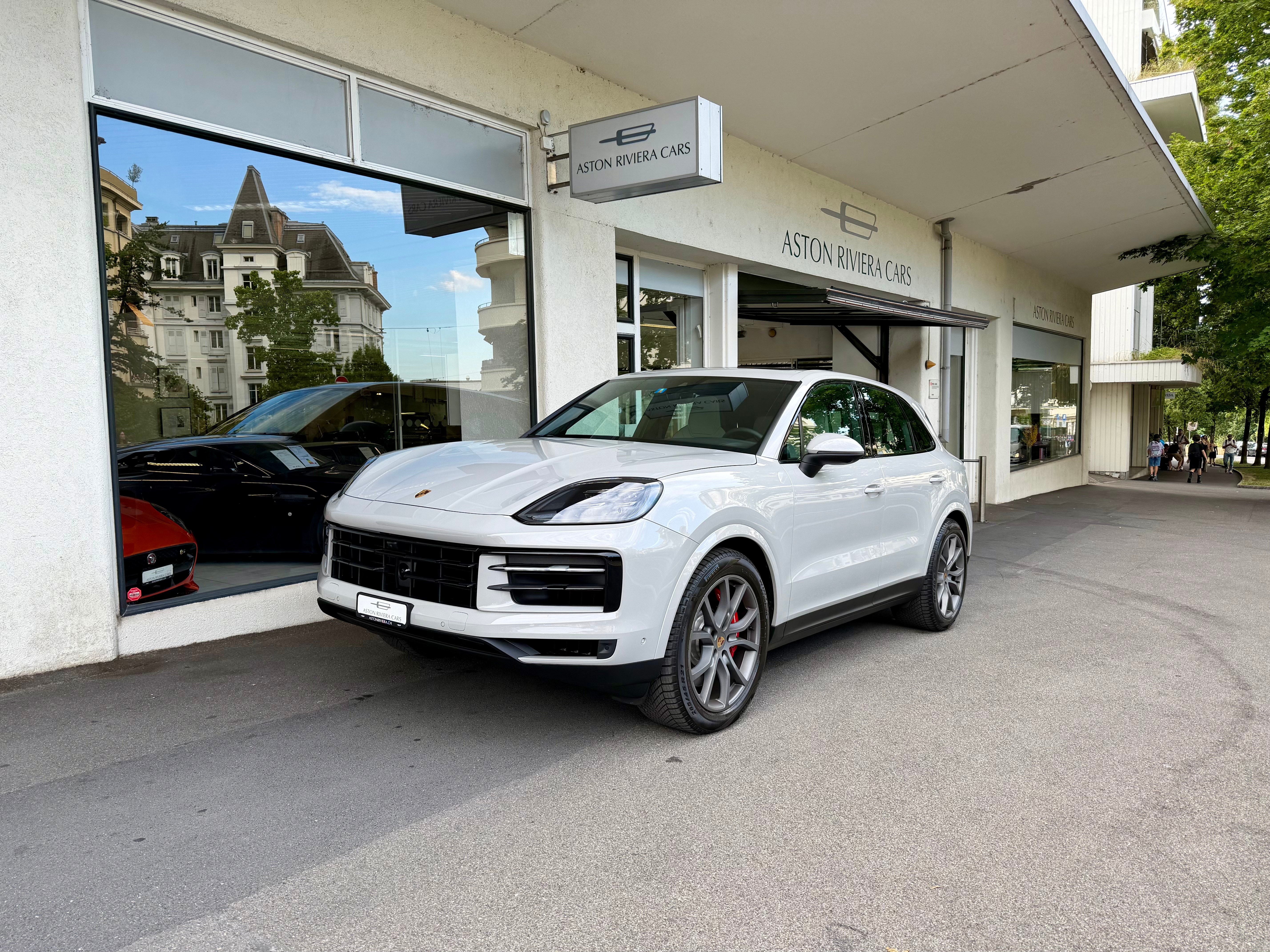 PORSCHE Cayenne S Tiptronic (SUV / Geländewagen) Porsche PORSCHE Cayenne S Tiptronic (SUV / Geländewagen)