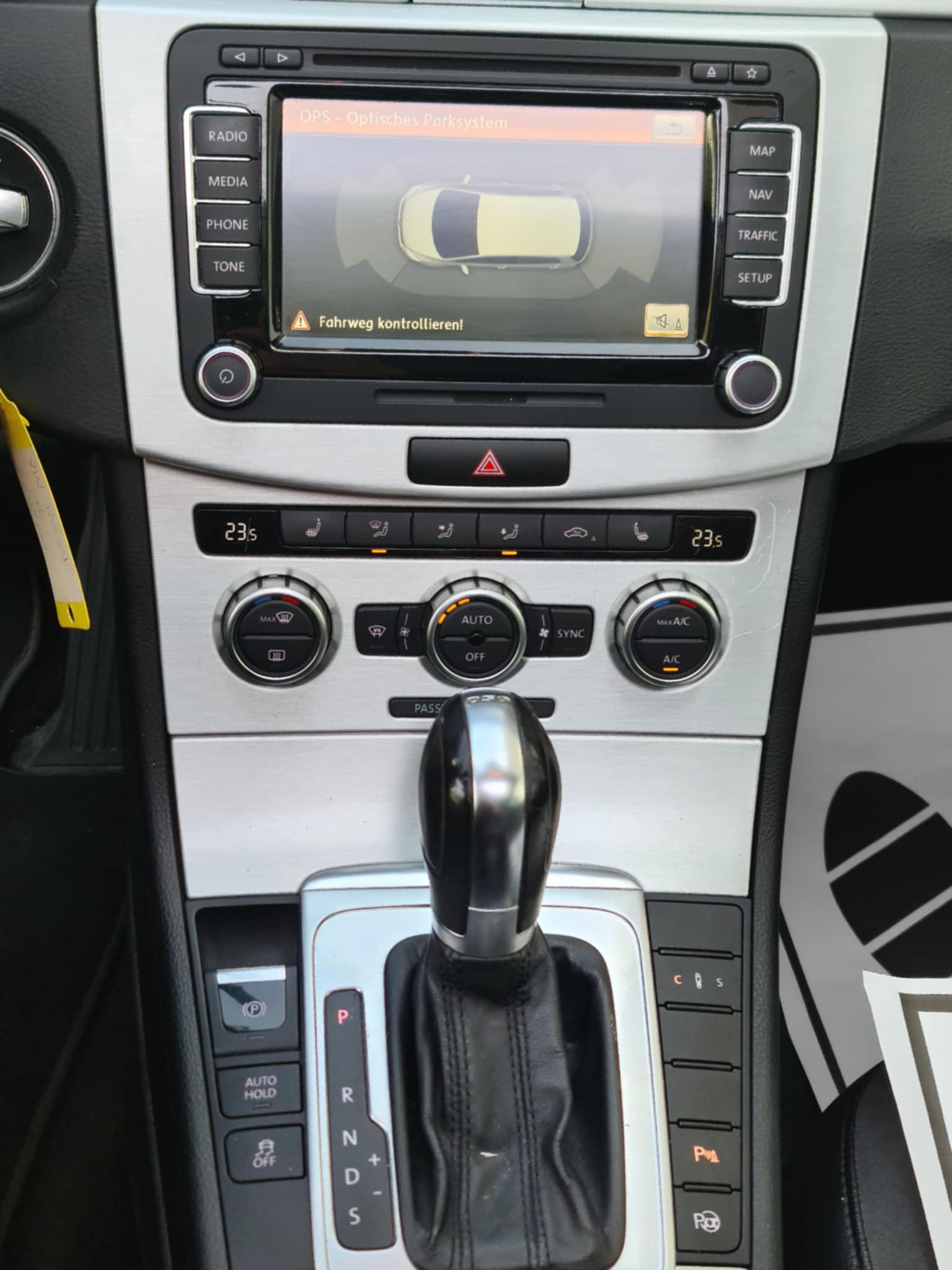 VW Passat Variant 2.0 TSI Comfortline DSG-image-9
