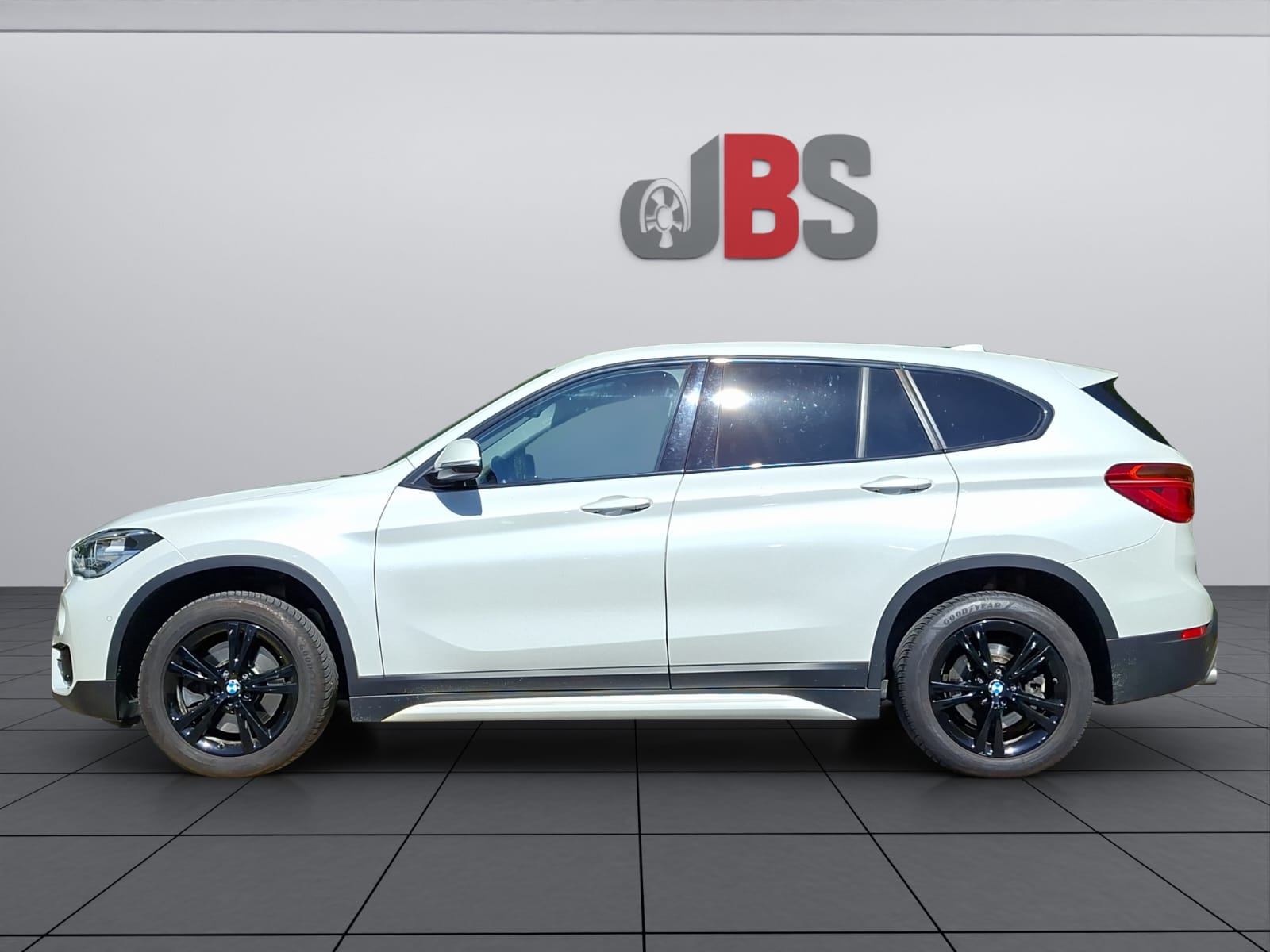 BMW X1 xDrive 20d M Sport Steptronic-image-3