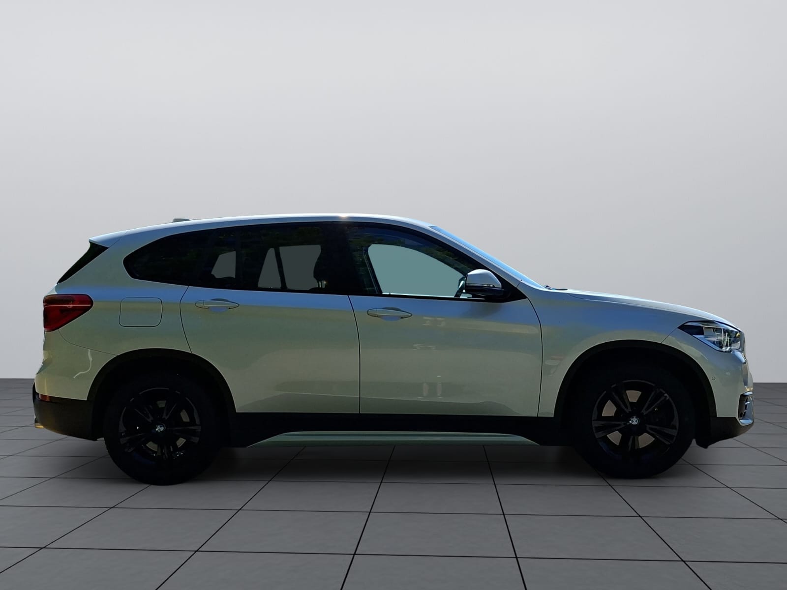 BMW X1 xDrive 20d M Sport Steptronic-image-8